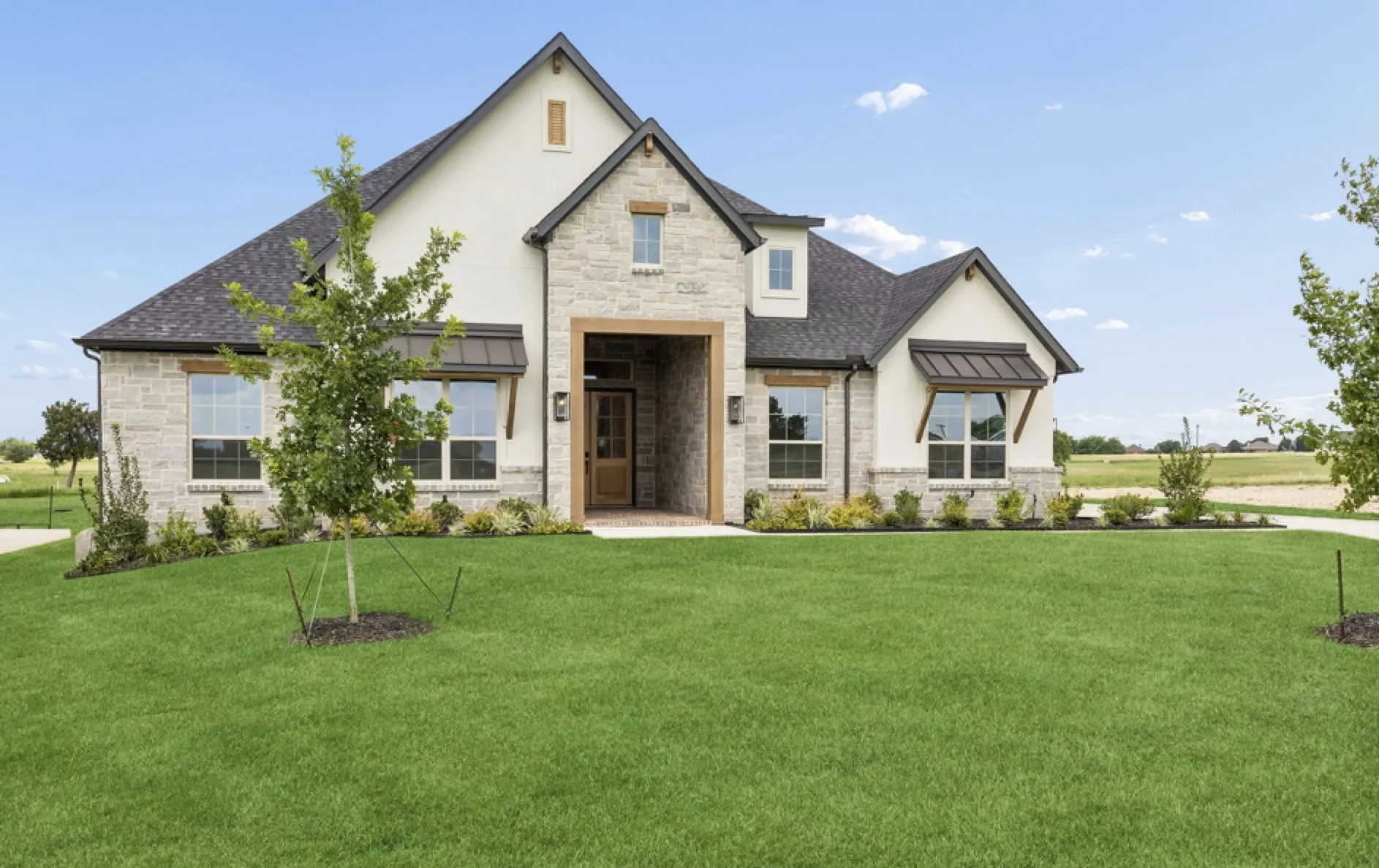 Single Family Residence For Sale in Johnson County , 7435 S Aberdeen Drive, Cleburne, Texas 76033, 3 Bedroom, 3 Bathroom, 3 Garage spaces, 3,044 Sqft, built in 2026, New Construction - Incomplete, mls#21179263, Real Estate Agent in Cleburne, Homes For Sale in Johnson county, Homes For Sale in Cleburne, Realtor in Cleburne Texas, Real Estate Brokerage Independent Realty Texas, Luminita Cordes Realtor