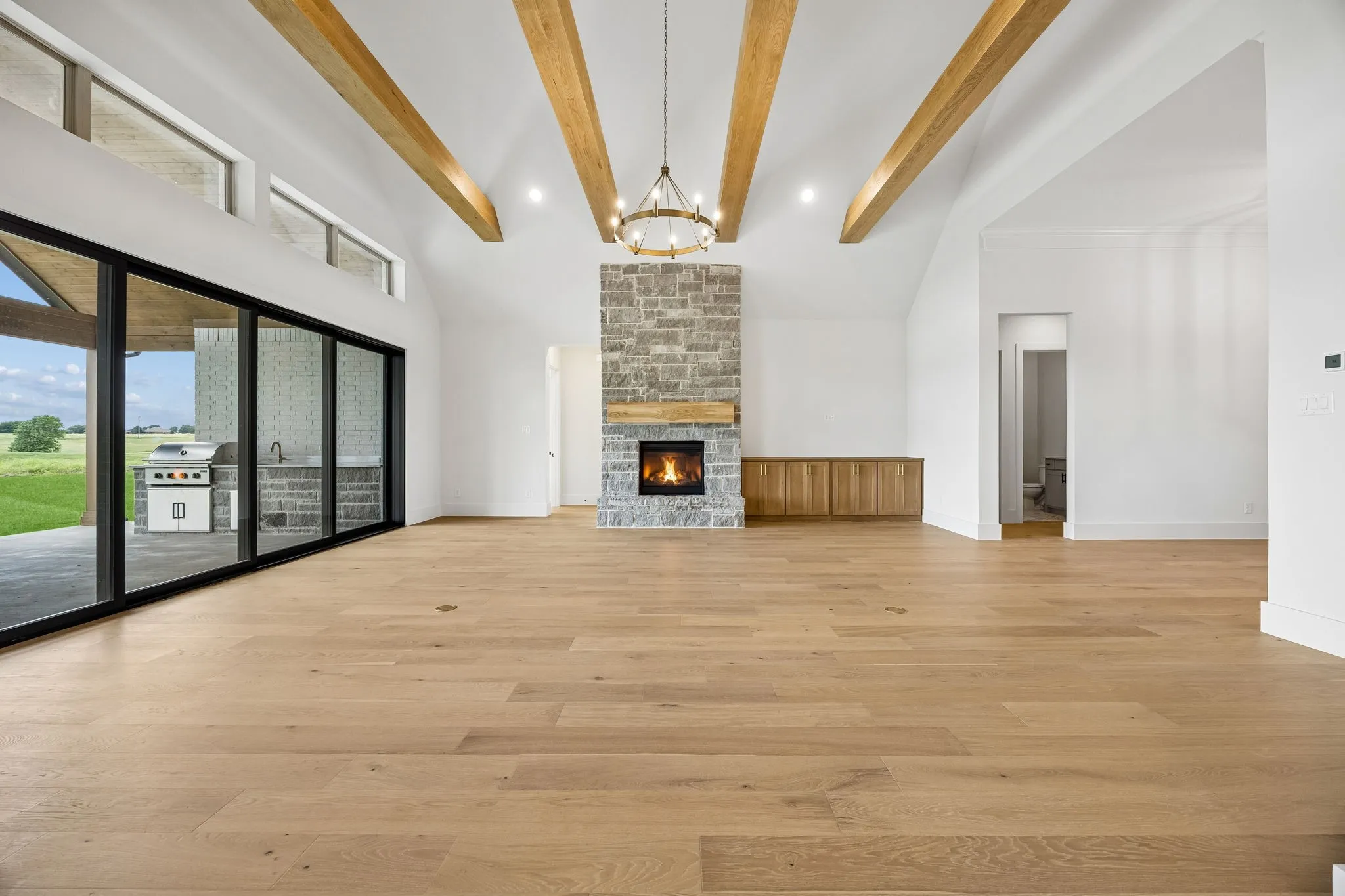 Single Family Residence For Sale in Johnson County , 7435 S Aberdeen Drive, Cleburne, Texas 76033, 3 Bedroom, 3 Bathroom, 3 Garage spaces, 3,044 Sqft, built in 2026, New Construction - Incomplete, mls#21179263, Real Estate Agent in Cleburne, Homes For Sale in Johnson county, Homes For Sale in Cleburne, Realtor in Cleburne Texas, Real Estate Brokerage Independent Realty Texas, Luminita Cordes Realtor
