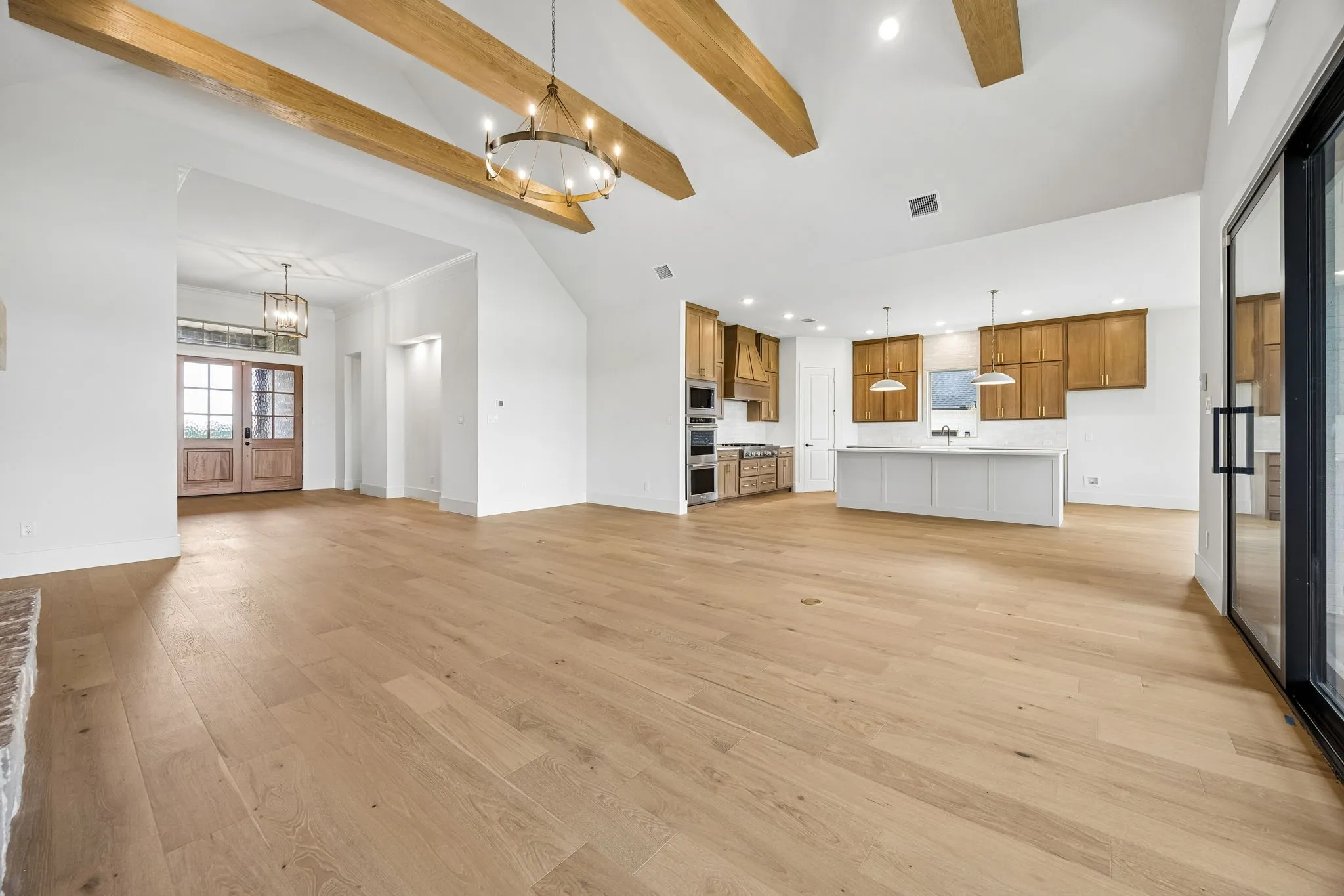 Single Family Residence For Sale in Johnson County , 7435 S Aberdeen Drive, Cleburne, Texas 76033, 3 Bedroom, 3 Bathroom, 3 Garage spaces, 3,044 Sqft, built in 2026, New Construction - Incomplete, mls#21179263, Real Estate Agent in Cleburne, Homes For Sale in Johnson county, Homes For Sale in Cleburne, Realtor in Cleburne Texas, Real Estate Brokerage Independent Realty Texas, Luminita Cordes Realtor