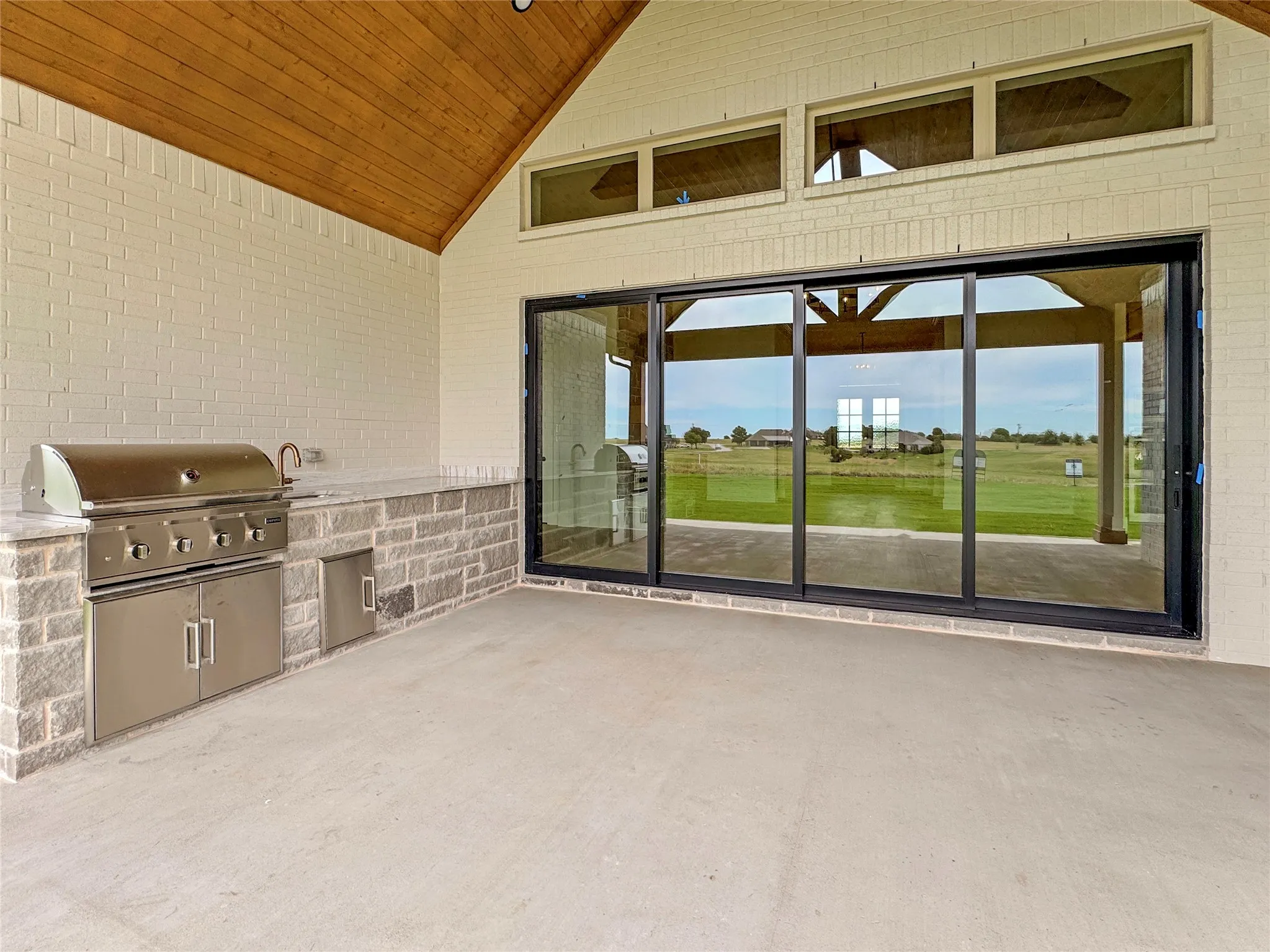 Single Family Residence For Sale in Johnson County , 7435 S Aberdeen Drive, Cleburne, Texas 76033, 3 Bedroom, 3 Bathroom, 3 Garage spaces, 3,044 Sqft, built in 2026, New Construction - Incomplete, mls#21179263, Real Estate Agent in Cleburne, Homes For Sale in Johnson county, Homes For Sale in Cleburne, Realtor in Cleburne Texas, Real Estate Brokerage Independent Realty Texas, Luminita Cordes Realtor