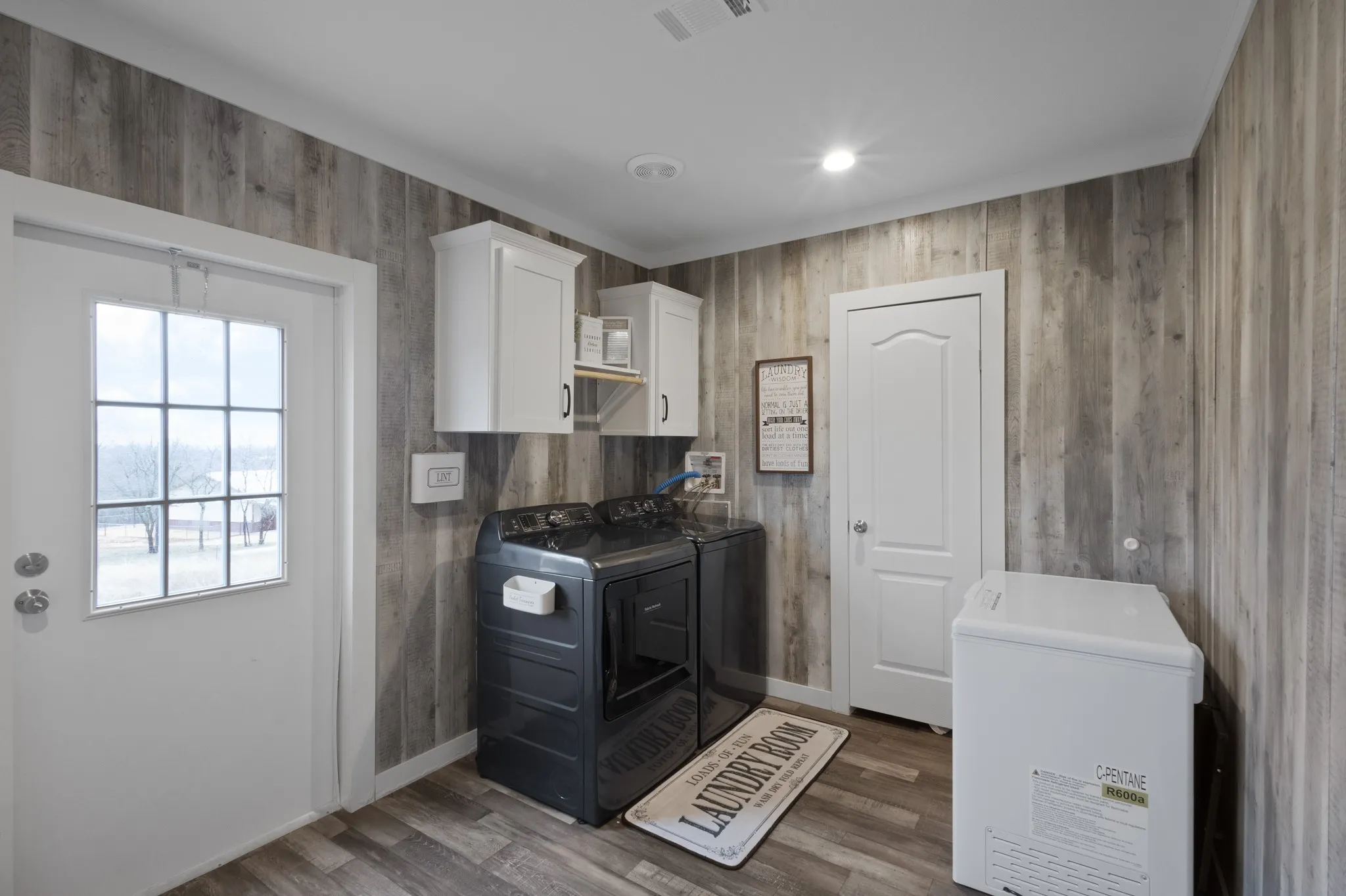 Manufactured Home For Sale in Wise County , 1012 County Road 1180, Decatur, Texas 76234, 4 Bedroom, 3 Bathroom, Garage spaces, 2,200 Sqft, built in 2024, Price $540,000, mls#21179297, Real Estate Agent in Decatur, Homes For Sale in Wise county, Homes For Sale in Decatur, Realtor in Decatur Texas, Real Estate Brokerage Independent Realty Texas, Luminita Cordes Realtor