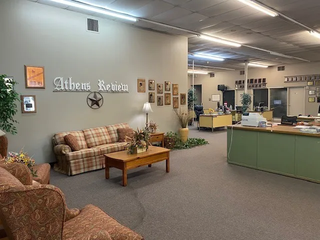 Office For Sale in Henderson County , 201-209 S Prairieville Street, Athens, Texas 75751, 0, 0, Garage spaces, 0 Sqft, built in 1964, Preowned, mls#21179404, Real Estate Agent in Athens, Homes For Sale in Henderson county, Homes For Sale in Athens, Realtor in Athens Texas, Real Estate Brokerage Independent Realty Texas, Luminita Cordes Realtor