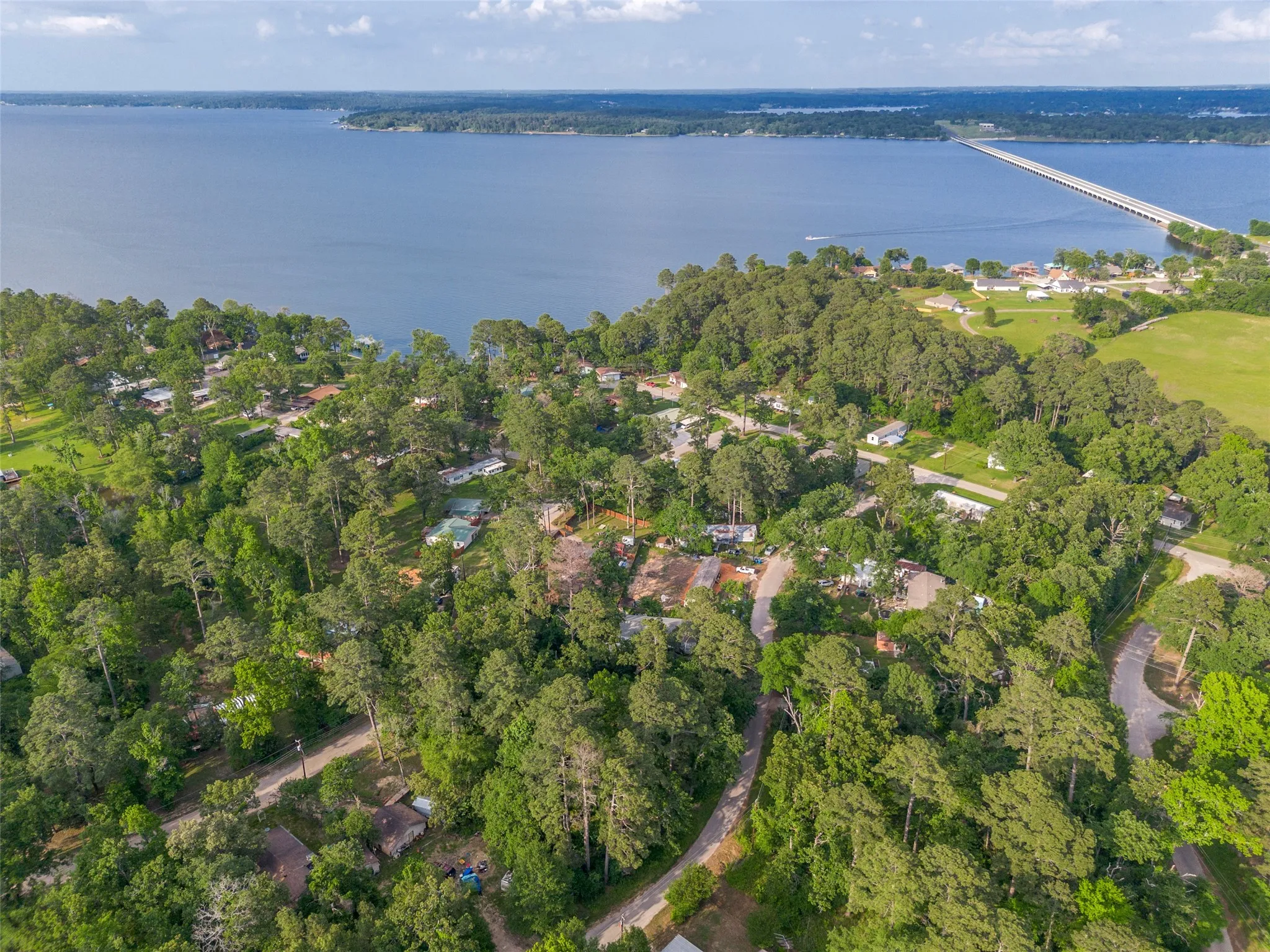 Unimproved Land For Sale in Henderson County , 7631 Forest Hill Drive, Frankston, Texas 75763, 0, 0, Garage spaces, 0 Sqft, built in 0, Price $23,000, mls#21179156, Real Estate Agent in Frankston, Homes For Sale in Henderson county, Homes For Sale in Frankston, Realtor in Frankston Texas, Real Estate Brokerage Independent Realty Texas, Luminita Cordes Realtor