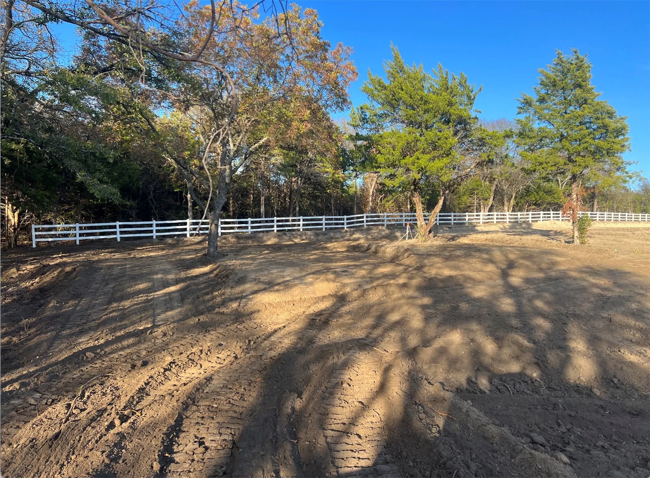 View of yard with a view of rural / pastoral area