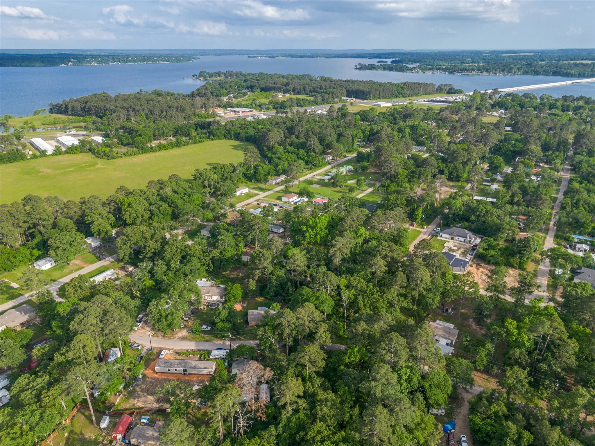 Unimproved Land For Sale in Henderson County , 0 Forest Hill Drive, Frankston, Texas 75763, 0, 0, Garage spaces, 0 Sqft, built in 0, mls#21179157, Real Estate Agent in Frankston, Homes For Sale in Henderson county, Homes For Sale in Frankston, Realtor in Frankston Texas, Real Estate Brokerage Independent Realty Texas, Luminita Cordes Realtor