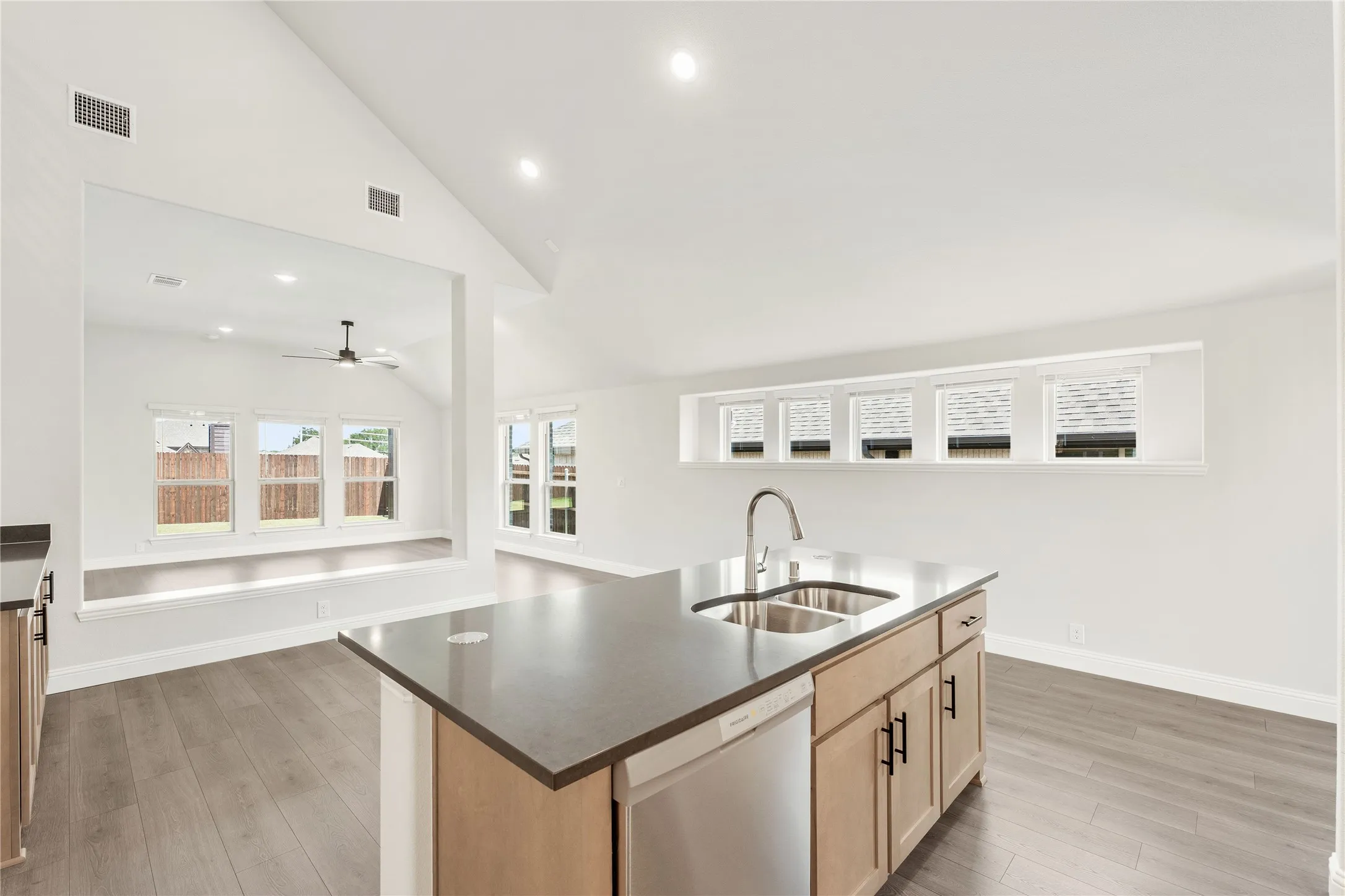 Single Family Residence For Sale in Dallas County , 129 Silverleaf Drive, Balch Springs, Texas 75181, 4 Bedroom, 3 Bathroom, 2 Garage spaces, 2,333 Sqft, built in 2026, New Construction - Incomplete, mls#21179459, Real Estate Agent in Balch Springs, Homes For Sale in Dallas county, Homes For Sale in Balch Springs, Realtor in Balch Springs Texas, Real Estate Brokerage Independent Realty Texas, Luminita Cordes Realtor