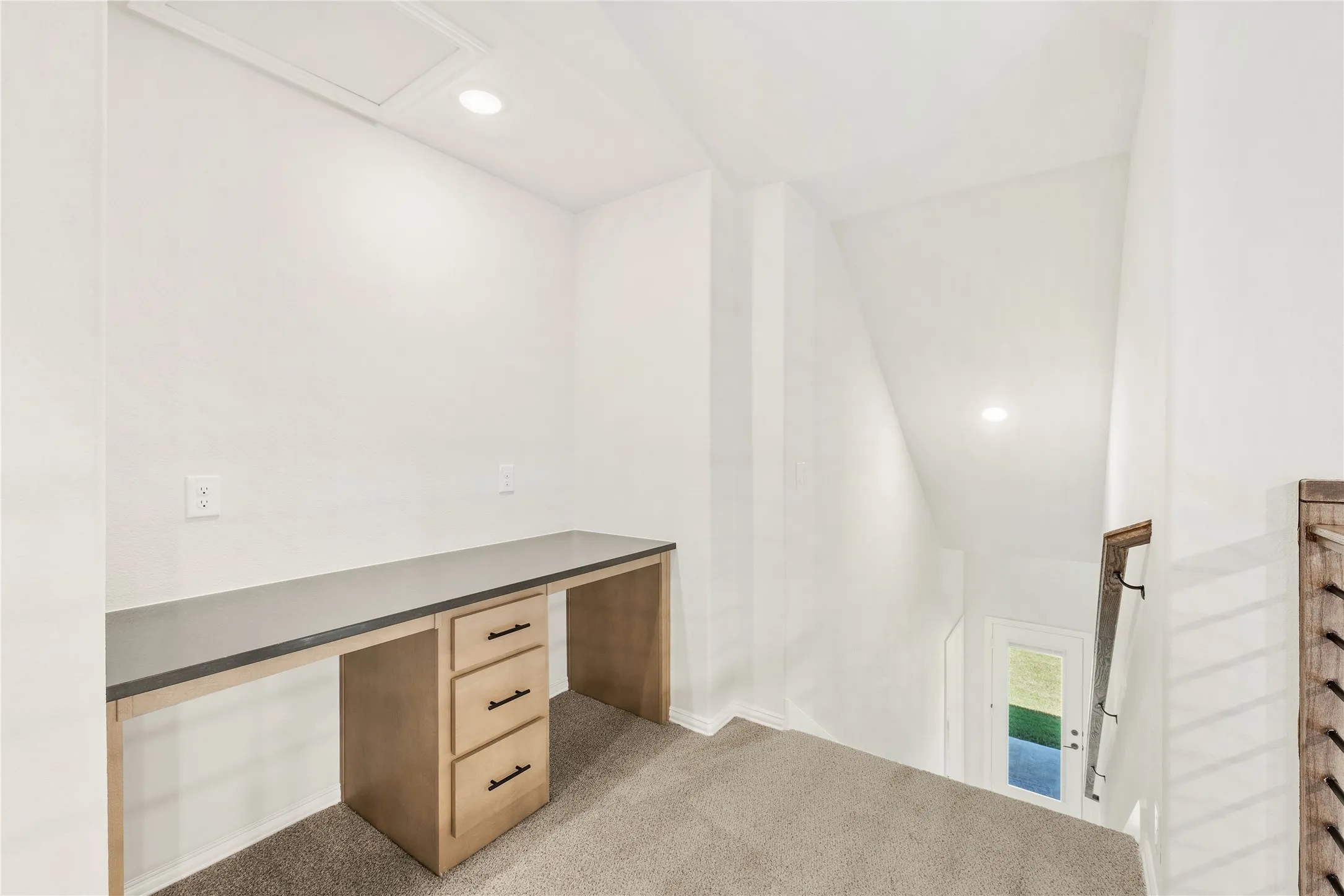 Single Family Residence For Sale in Dallas County , 129 Silverleaf Drive, Balch Springs, Texas 75181, 4 Bedroom, 3 Bathroom, 2 Garage spaces, 2,333 Sqft, built in 2026, New Construction - Incomplete, mls#21179459, Real Estate Agent in Balch Springs, Homes For Sale in Dallas county, Homes For Sale in Balch Springs, Realtor in Balch Springs Texas, Real Estate Brokerage Independent Realty Texas, Luminita Cordes Realtor