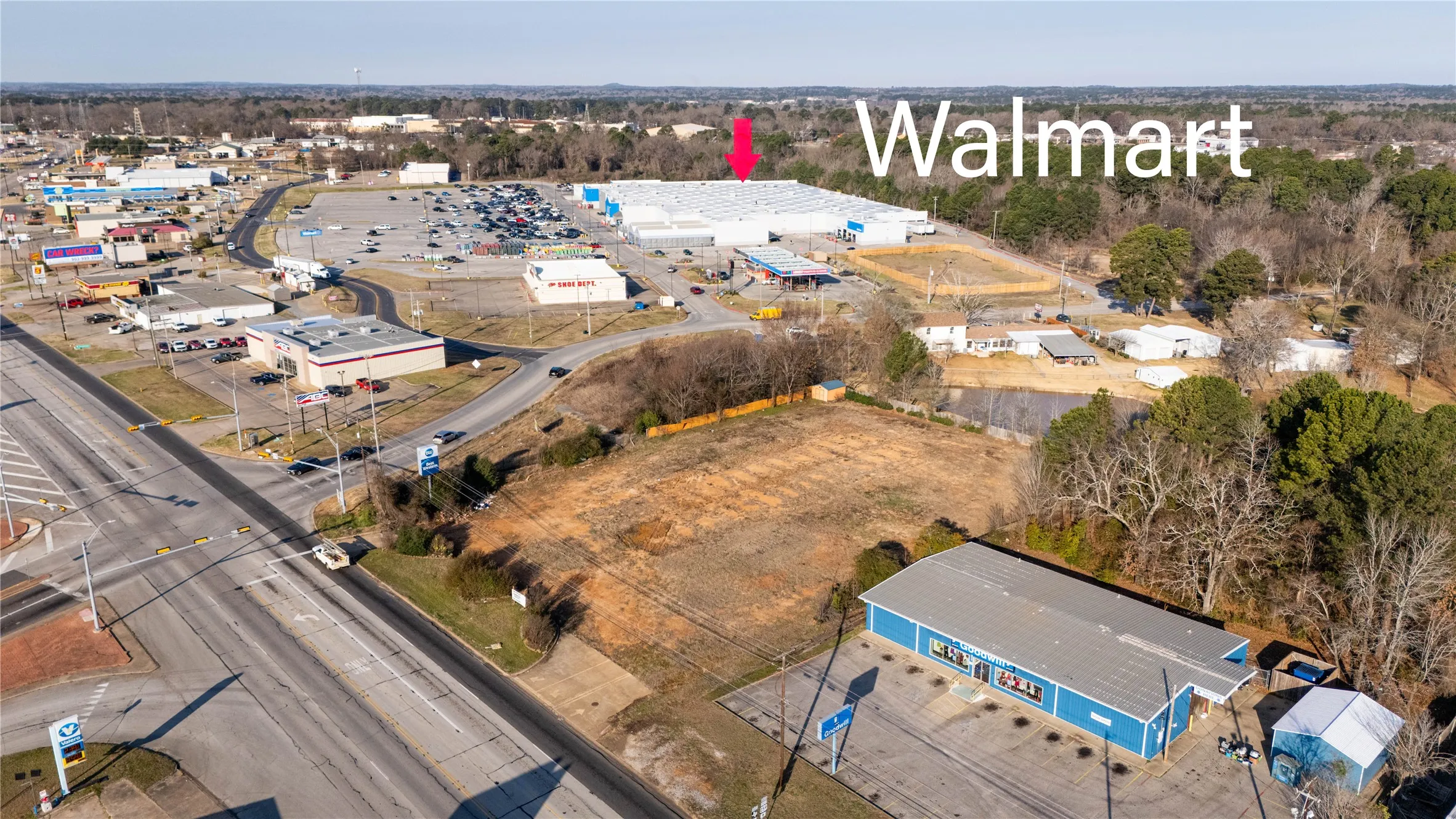 Improved Land For Sale in Gregg County , 1411 US 259, Kilgore, Texas 75662, 0, 0, Garage spaces, 0 Sqft, built in 1800, Price $1,115,000, mls#21179473, Real Estate Agent in Kilgore, Homes For Sale in Gregg county, Homes For Sale in Kilgore, Realtor in Kilgore Texas, Real Estate Brokerage Independent Realty Texas, Luminita Cordes Realtor