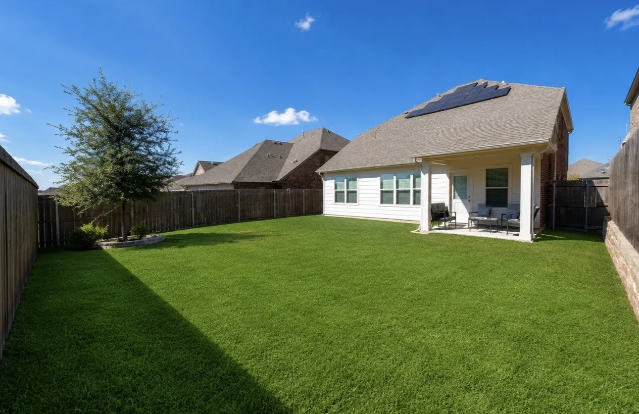 Very large backyard for entertaining.