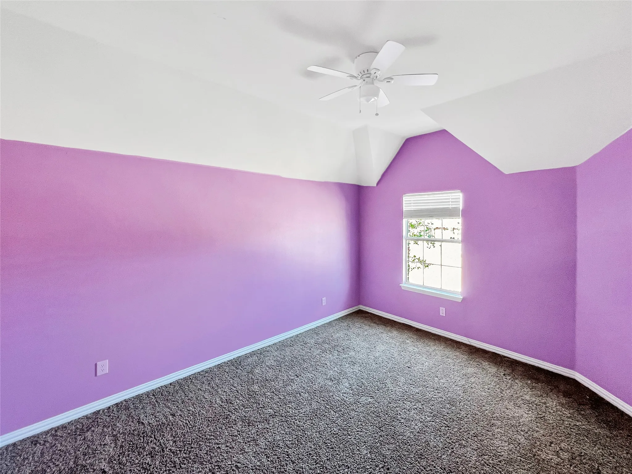 Single Family Residence For Sale in Tarrant County , 2715 Magellan, Grand Prairie, Texas 75054, 4 Bedroom, 4 Bathroom, 2 Garage spaces, 4,380 Sqft, built in 2006, Price $475,000, mls#21177497, Real Estate Agent in Grand Prairie, Homes For Sale in Tarrant county, Homes For Sale in Grand Prairie, Realtor in Grand Prairie Texas, Real Estate Brokerage Independent Realty Texas, Luminita Cordes Realtor