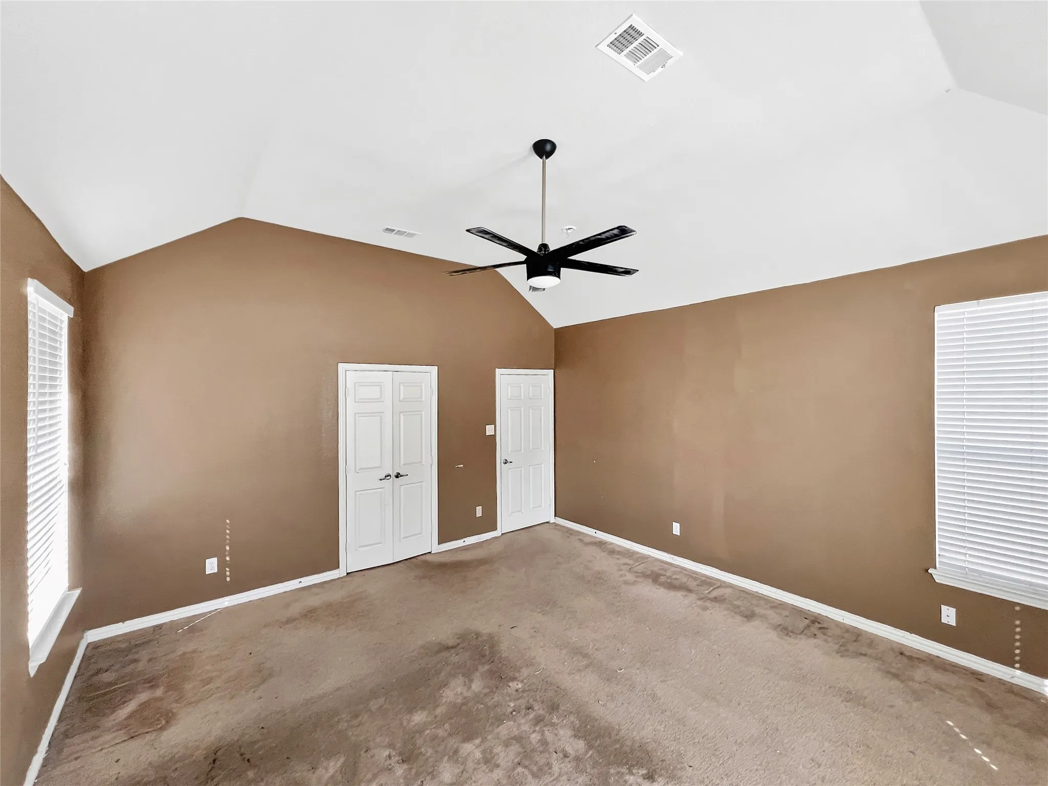 Single Family Residence For Sale in Tarrant County , 2715 Magellan, Grand Prairie, Texas 75054, 4 Bedroom, 4 Bathroom, 2 Garage spaces, 4,380 Sqft, built in 2006, Price $475,000, mls#21177497, Real Estate Agent in Grand Prairie, Homes For Sale in Tarrant county, Homes For Sale in Grand Prairie, Realtor in Grand Prairie Texas, Real Estate Brokerage Independent Realty Texas, Luminita Cordes Realtor