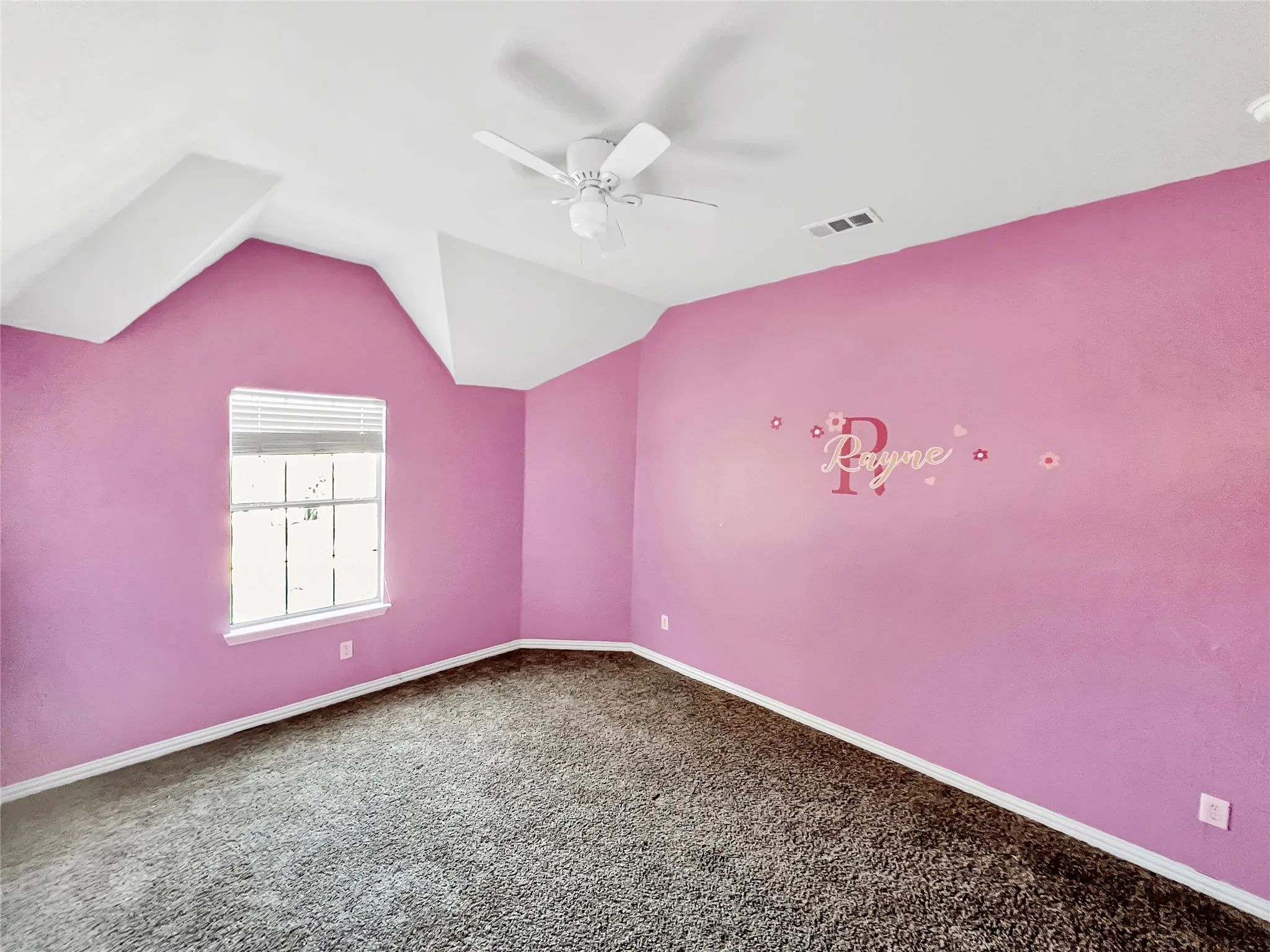 Single Family Residence For Sale in Tarrant County , 2715 Magellan, Grand Prairie, Texas 75054, 4 Bedroom, 4 Bathroom, 2 Garage spaces, 4,380 Sqft, built in 2006, Price $475,000, mls#21177497, Real Estate Agent in Grand Prairie, Homes For Sale in Tarrant county, Homes For Sale in Grand Prairie, Realtor in Grand Prairie Texas, Real Estate Brokerage Independent Realty Texas, Luminita Cordes Realtor