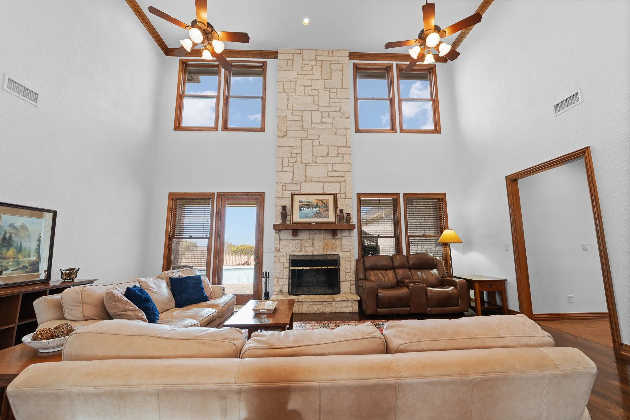 Farm For Sale in Johnson County , 4520 S Nolan River Road, Cleburne, Texas 76033, 5 Bedroom, 6 Bathroom, 3 Garage spaces, 5,510 Sqft, built in 2001, Price $1,590,000, mls#21179574, Real Estate Agent in Cleburne, Homes For Sale in Johnson county, Homes For Sale in Cleburne, Realtor in Cleburne Texas, Real Estate Brokerage Independent Realty Texas, Luminita Cordes Realtor