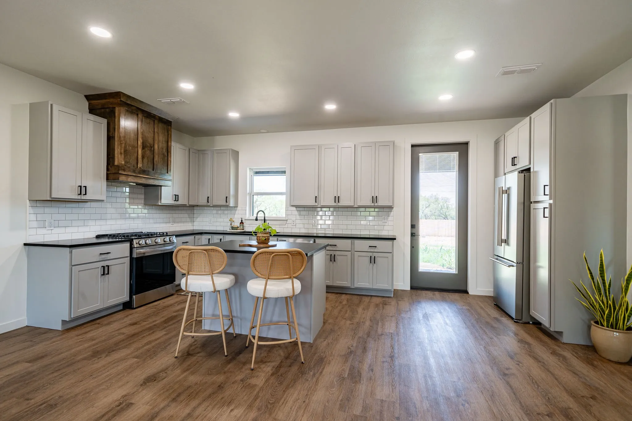 Single Family Residence For Sale in Jones County , 705 E Davenport, Stamford, Texas 79553, 3 Bedroom, 2 Bathroom, 2 Garage spaces, 1,606 Sqft, built in 2026, New Construction - Incomplete, mls#21179596, Real Estate Agent in Stamford, Homes For Sale in Jones county, Homes For Sale in Stamford, Realtor in Stamford Texas, Real Estate Brokerage Independent Realty Texas, Luminita Cordes Realtor