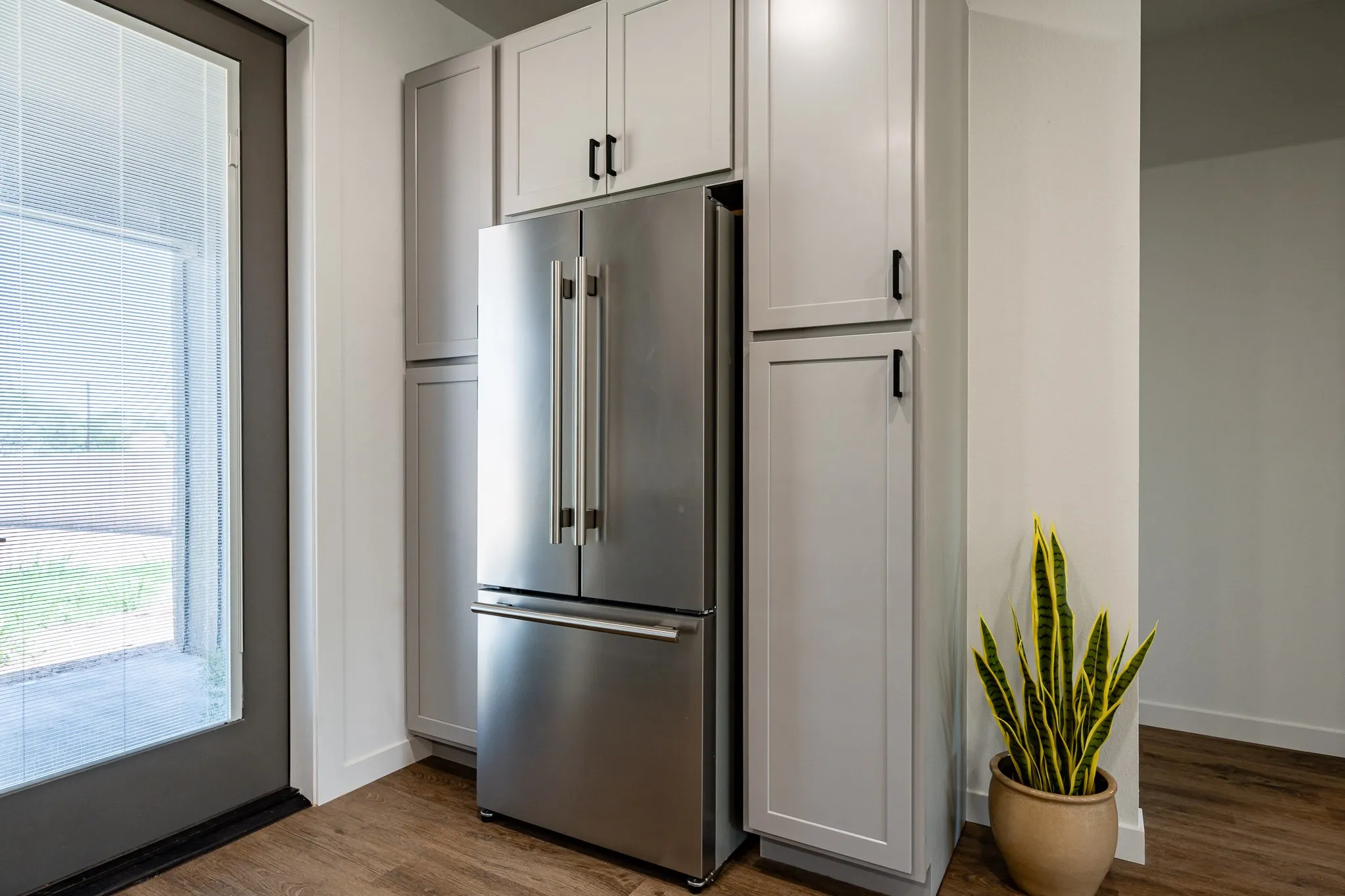 Single Family Residence For Sale in Jones County , 705 E Davenport, Stamford, Texas 79553, 3 Bedroom, 2 Bathroom, 2 Garage spaces, 1,606 Sqft, built in 2026, New Construction - Incomplete, mls#21179596, Real Estate Agent in Stamford, Homes For Sale in Jones county, Homes For Sale in Stamford, Realtor in Stamford Texas, Real Estate Brokerage Independent Realty Texas, Luminita Cordes Realtor