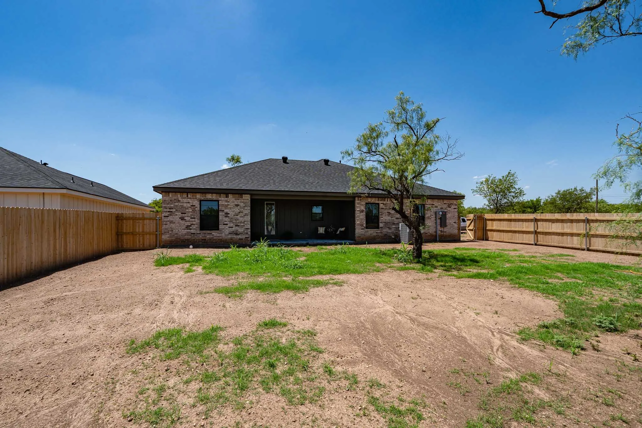Single Family Residence For Sale in Jones County , 705 E Davenport, Stamford, Texas 79553, 3 Bedroom, 2 Bathroom, 2 Garage spaces, 1,606 Sqft, built in 2026, New Construction - Incomplete, mls#21179596, Real Estate Agent in Stamford, Homes For Sale in Jones county, Homes For Sale in Stamford, Realtor in Stamford Texas, Real Estate Brokerage Independent Realty Texas, Luminita Cordes Realtor