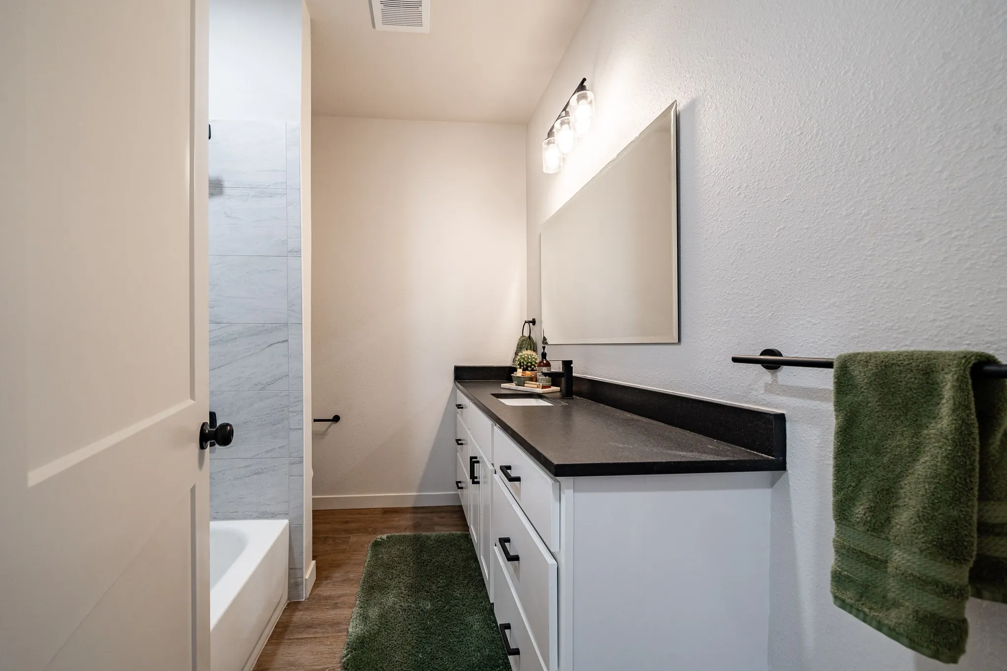 Single Family Residence For Sale in Jones County , 707 E Davenport, Stamford, Texas 79553, 3 Bedroom, 2 Bathroom, 2 Garage spaces, 1,633 Sqft, built in 2026, mls#21179647, Real Estate Agent in Stamford, Homes For Sale in Jones county, Homes For Sale in Stamford, Realtor in Stamford Texas, Real Estate Brokerage Independent Realty Texas, Luminita Cordes Realtor