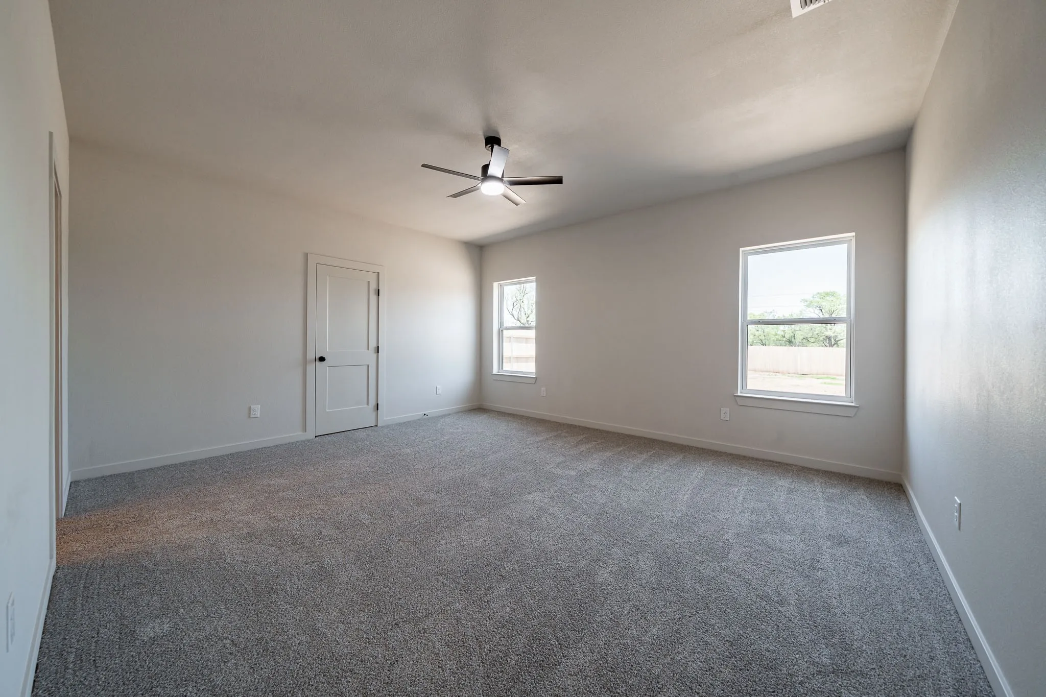 Single Family Residence For Sale in Jones County , 707 E Davenport, Stamford, Texas 79553, 3 Bedroom, 2 Bathroom, 2 Garage spaces, 1,633 Sqft, built in 2026, mls#21179647, Real Estate Agent in Stamford, Homes For Sale in Jones county, Homes For Sale in Stamford, Realtor in Stamford Texas, Real Estate Brokerage Independent Realty Texas, Luminita Cordes Realtor