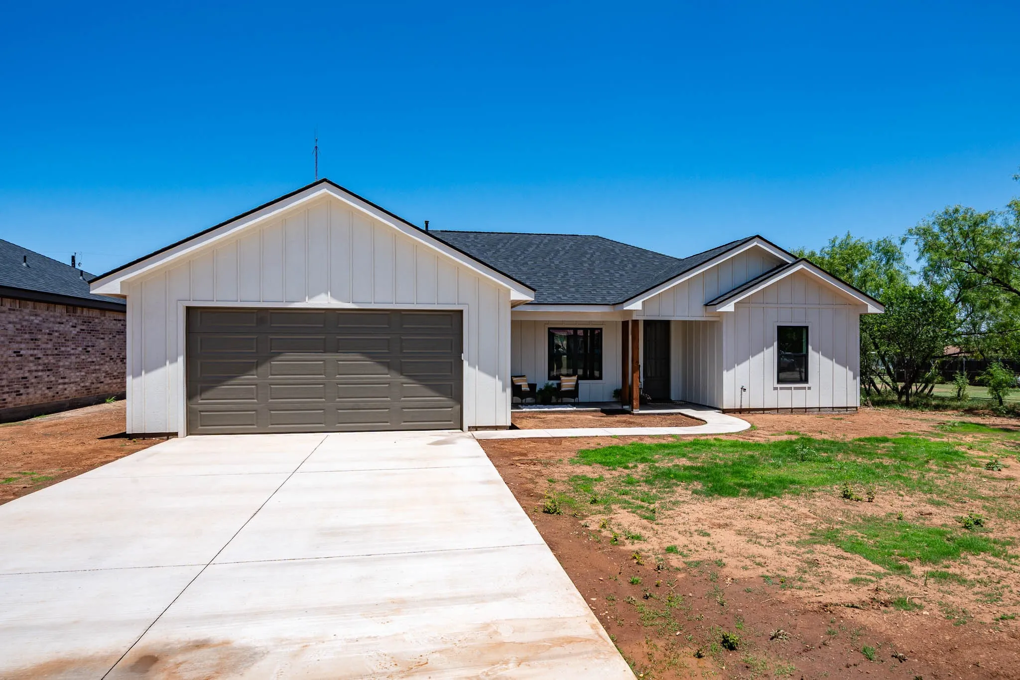 Single Family Residence For Sale in Jones County , 707 E Davenport, Stamford, Texas 79553, 3 Bedroom, 2 Bathroom, 2 Garage spaces, 1,633 Sqft, built in 2026, mls#21179647, Real Estate Agent in Stamford, Homes For Sale in Jones county, Homes For Sale in Stamford, Realtor in Stamford Texas, Real Estate Brokerage Independent Realty Texas, Luminita Cordes Realtor