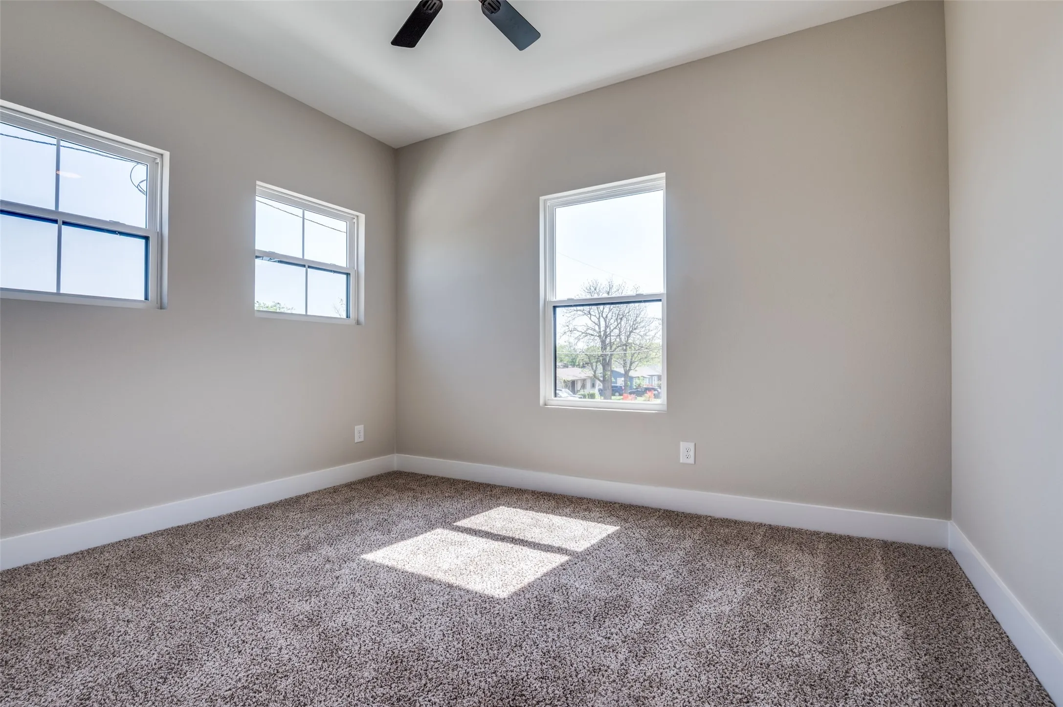 Additional guest bedroom or gym area