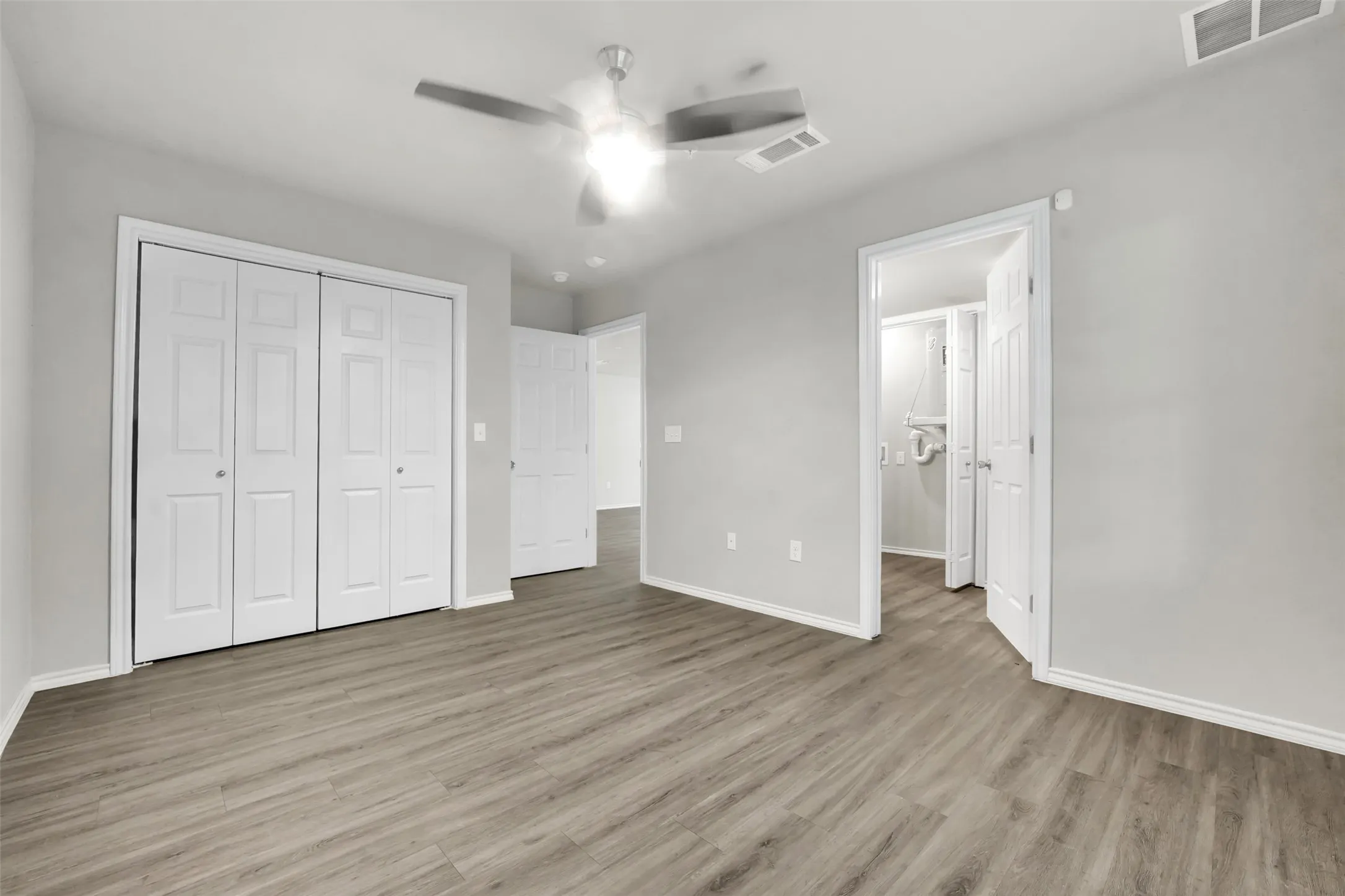 Condominium For Sale in Dallas County , 6108 Abrams Road 201, Dallas, Texas 75231, 2 Bedrooms, 1 Bathroom, Garage spaces, 801 Sqft, built in 2021, Preowned, Price $145,000, mls#21179930, Real Estate Agent in Dallas, Homes For Sale in Dallas county, Homes For Sale in Dallas, Realtor in Dallas Texas, Real Estate Brokerage Independent Realty Texas, Luminita Cordes Realtor