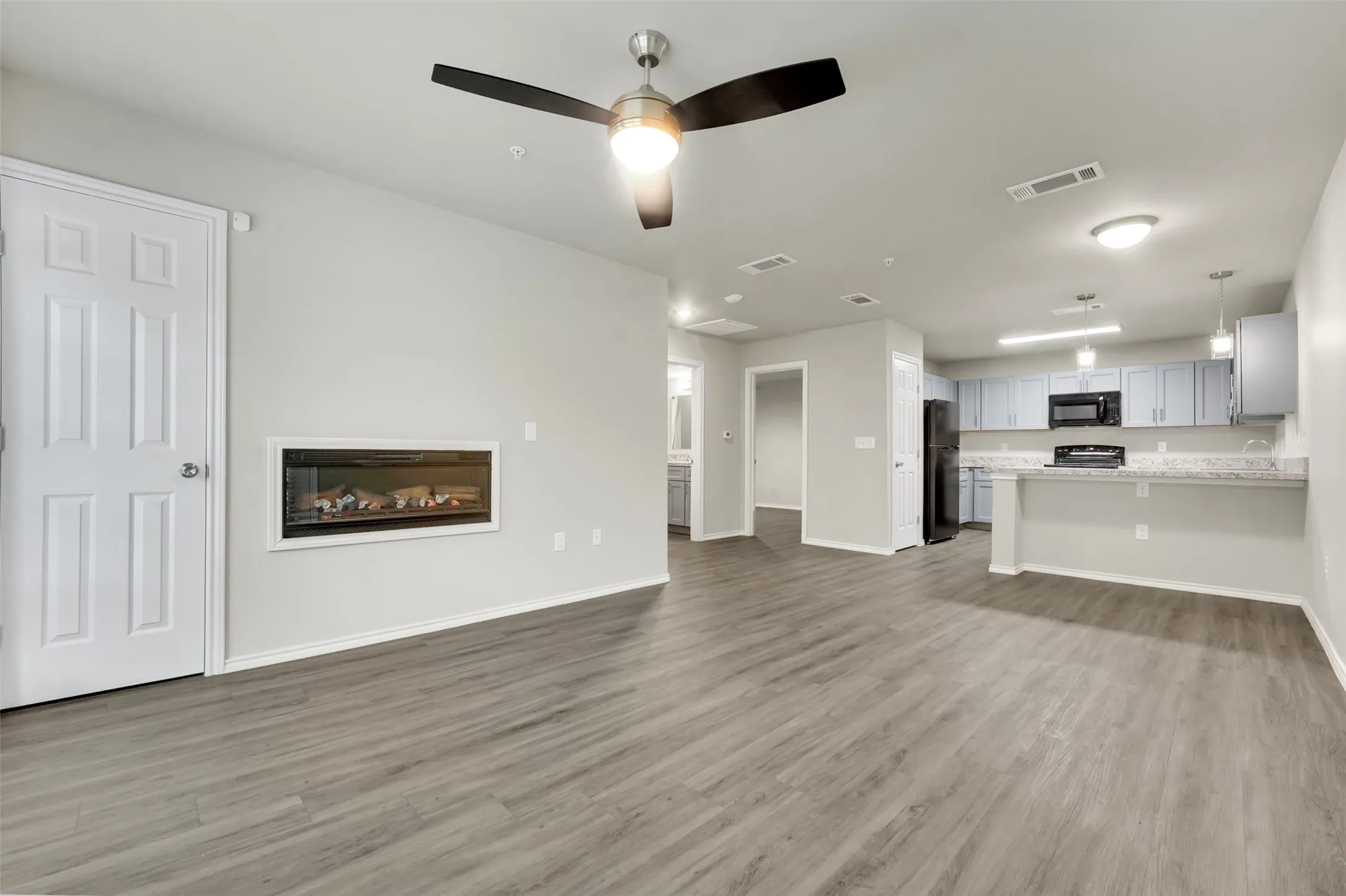 Condominium For Sale in Dallas County , 6108 Abrams Road 201, Dallas, Texas 75231, 2 Bedrooms, 1 Bathroom, Garage spaces, 801 Sqft, built in 2021, Preowned, Price $145,000, mls#21179930, Real Estate Agent in Dallas, Homes For Sale in Dallas county, Homes For Sale in Dallas, Realtor in Dallas Texas, Real Estate Brokerage Independent Realty Texas, Luminita Cordes Realtor