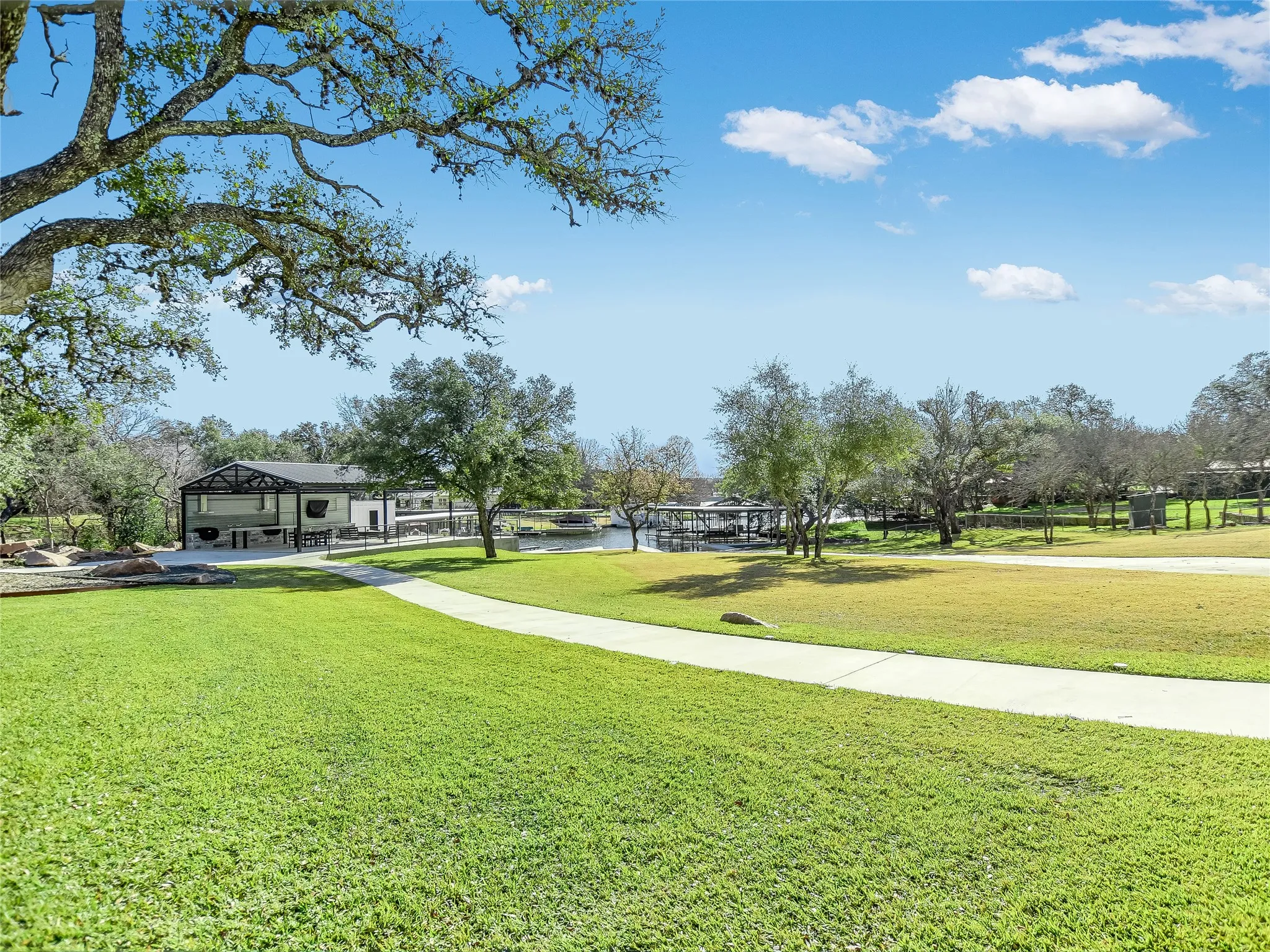 Single Family Residence For Sale in Llano County , 2403 Cherry Lane, Kingsland, Texas 78639, 4 Bedrooms, 4 Bathrooms, 2 Garage spaces, 2,932 Sqft, built in 2022, New Construction - Complete, Price $995,000, mls#21163525, Real Estate Agent in Kingsland, Homes For Sale in Llano county, Homes For Sale in Kingsland, Realtor in Kingsland Texas, Real Estate Brokerage Independent Realty Texas, Luminita Cordes Realtor