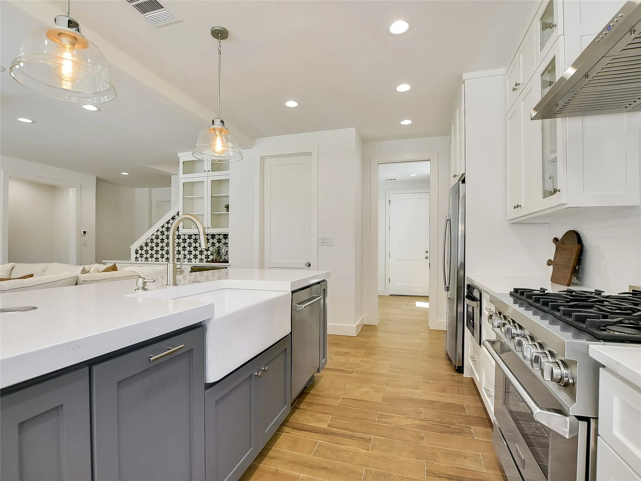 Single Family Residence For Sale in Llano County , 2403 Cherry Lane, Kingsland, Texas 78639, 4 Bedrooms, 4 Bathrooms, 2 Garage spaces, 2,932 Sqft, built in 2022, New Construction - Complete, Price $995,000, mls#21163525, Real Estate Agent in Kingsland, Homes For Sale in Llano county, Homes For Sale in Kingsland, Realtor in Kingsland Texas, Real Estate Brokerage Independent Realty Texas, Luminita Cordes Realtor