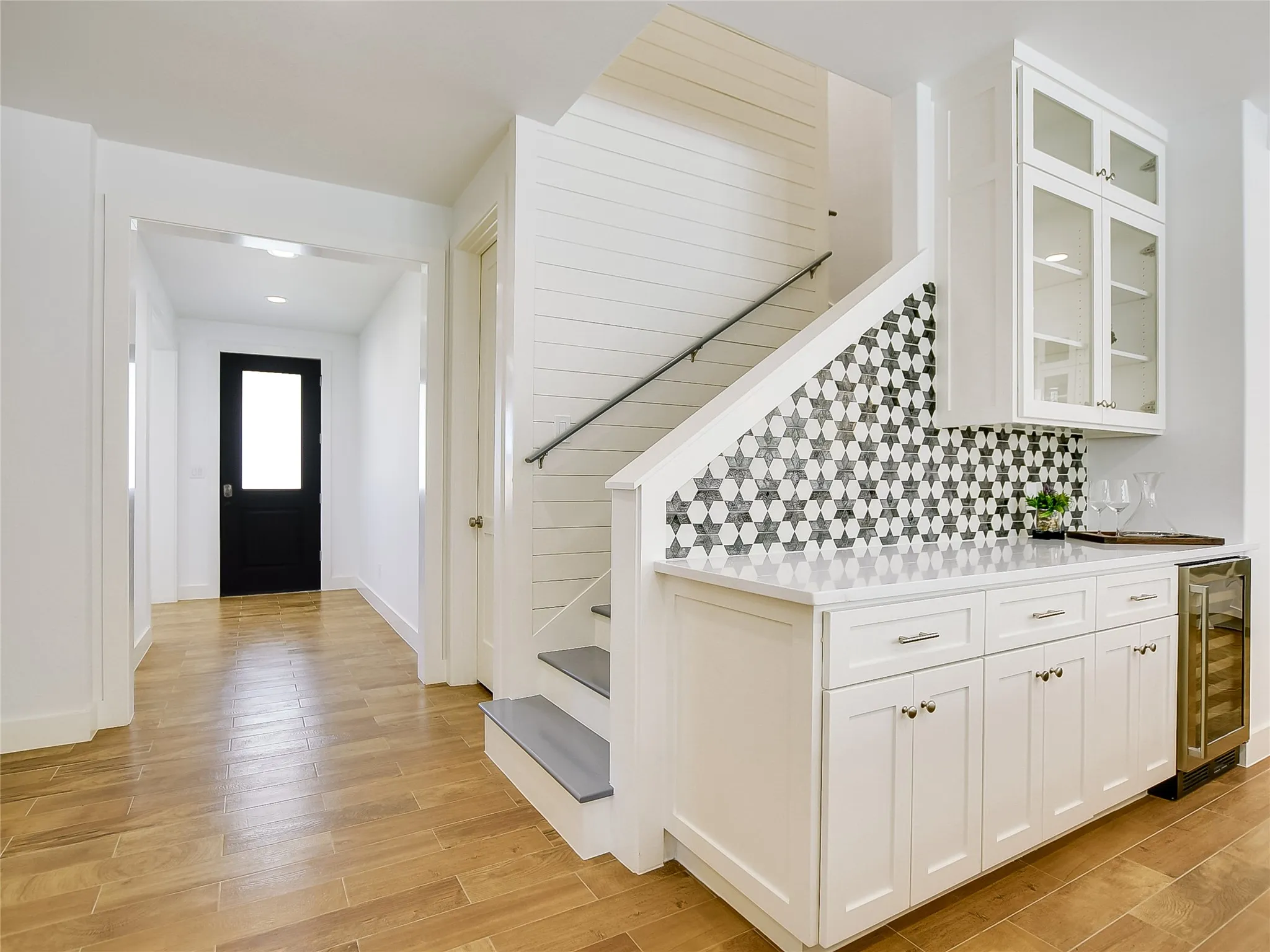 Single Family Residence For Sale in Llano County , 2403 Cherry Lane, Kingsland, Texas 78639, 4 Bedrooms, 4 Bathrooms, 2 Garage spaces, 2,932 Sqft, built in 2022, New Construction - Complete, Price $995,000, mls#21163525, Real Estate Agent in Kingsland, Homes For Sale in Llano county, Homes For Sale in Kingsland, Realtor in Kingsland Texas, Real Estate Brokerage Independent Realty Texas, Luminita Cordes Realtor