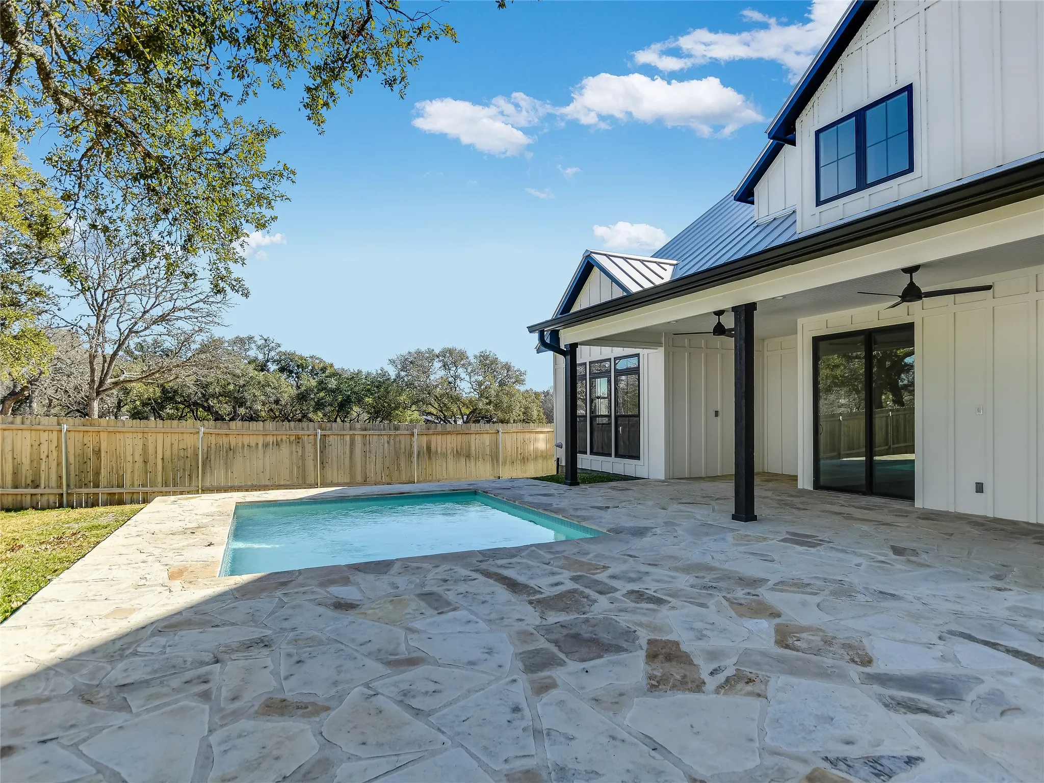 Single Family Residence For Sale in Llano County , 2419 Cherry Lane, Kingsland, Texas 78639, 4 Bedrooms, 4 Bathrooms, 2 Garage spaces, 3,102 Sqft, built in 2022, Price $1,325,000, mls#21163532, Real Estate Agent in Kingsland, Homes For Sale in Llano county, Homes For Sale in Kingsland, Realtor in Kingsland Texas, Real Estate Brokerage Independent Realty Texas, Luminita Cordes Realtor