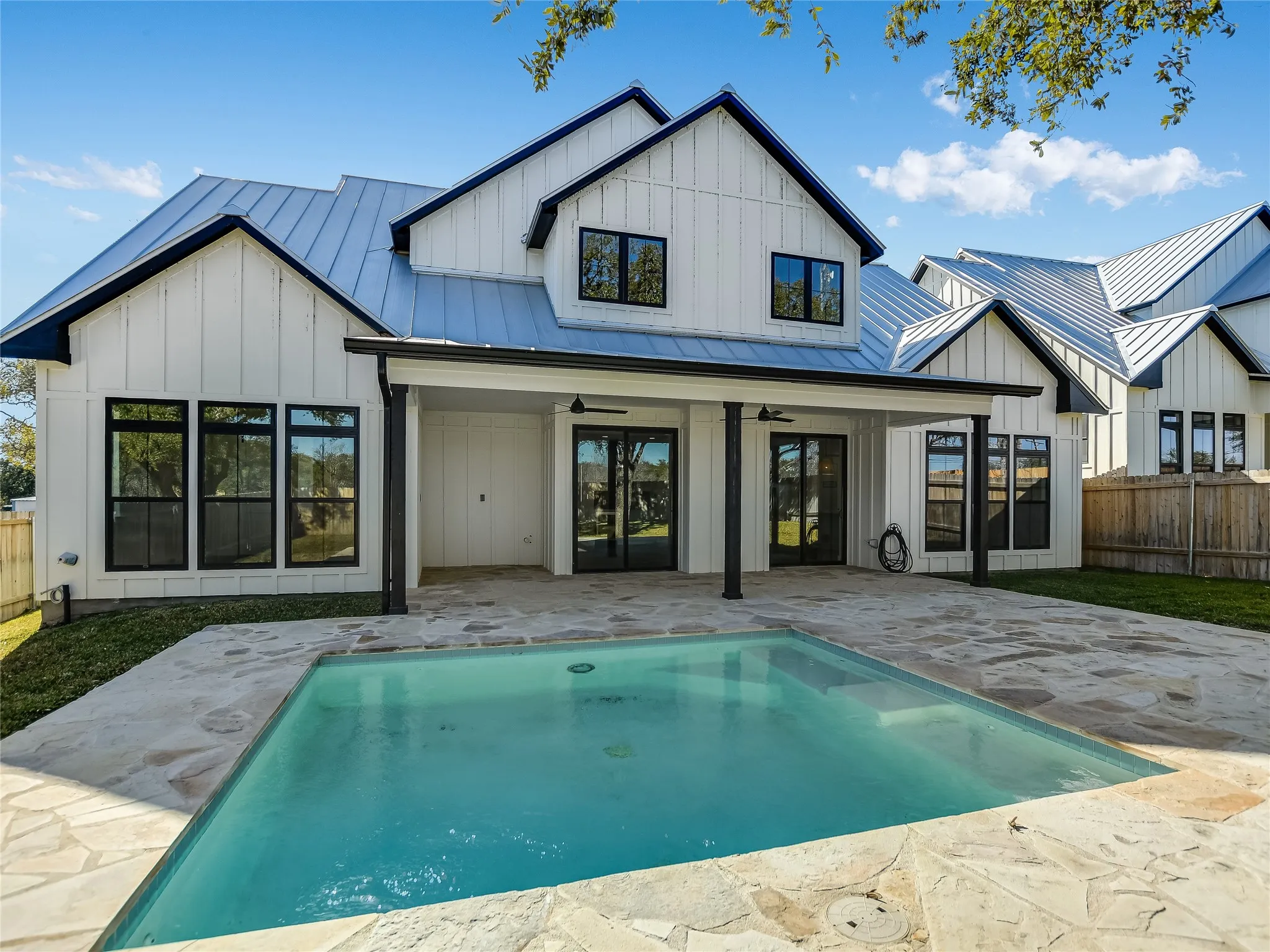 Single Family Residence For Sale in Llano County , 2419 Cherry Lane, Kingsland, Texas 78639, 4 Bedrooms, 4 Bathrooms, 2 Garage spaces, 3,102 Sqft, built in 2022, Price $1,325,000, mls#21163532, Real Estate Agent in Kingsland, Homes For Sale in Llano county, Homes For Sale in Kingsland, Realtor in Kingsland Texas, Real Estate Brokerage Independent Realty Texas, Luminita Cordes Realtor