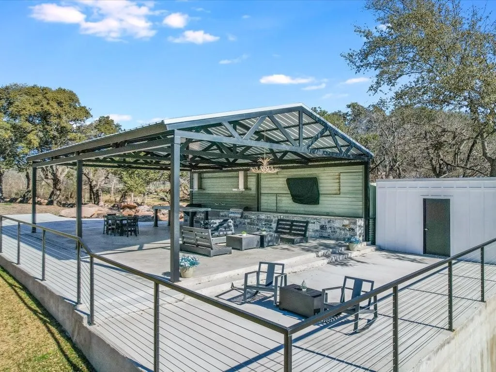 Single Family Residence For Sale in Llano County , 2411 Cherry Lane, Kingsland, Texas 78639, 4 Bedroom, 4 Bathroom, 2 Garage spaces, 3,423 Sqft, built in 2022, New Construction - Complete, Price $1,369,000, mls#21163531, Real Estate Agent in Kingsland, Homes For Sale in Llano county, Homes For Sale in Kingsland, Realtor in Kingsland Texas, Real Estate Brokerage Independent Realty Texas, Luminita Cordes Realtor
