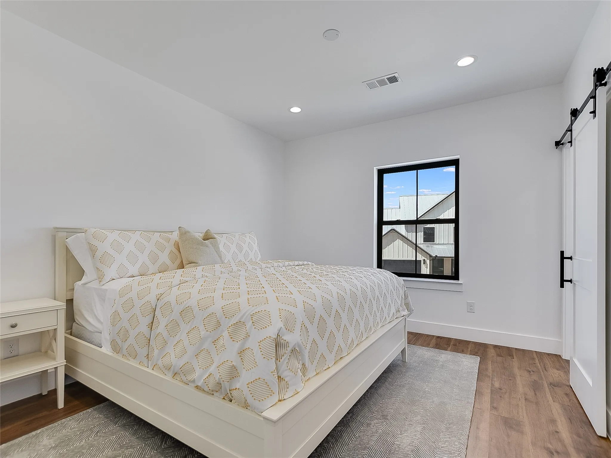 Single Family Residence For Sale in Llano County , 2411 Cherry Lane, Kingsland, Texas 78639, 4 Bedroom, 4 Bathroom, 2 Garage spaces, 3,423 Sqft, built in 2022, New Construction - Complete, Price $1,369,000, mls#21163531, Real Estate Agent in Kingsland, Homes For Sale in Llano county, Homes For Sale in Kingsland, Realtor in Kingsland Texas, Real Estate Brokerage Independent Realty Texas, Luminita Cordes Realtor