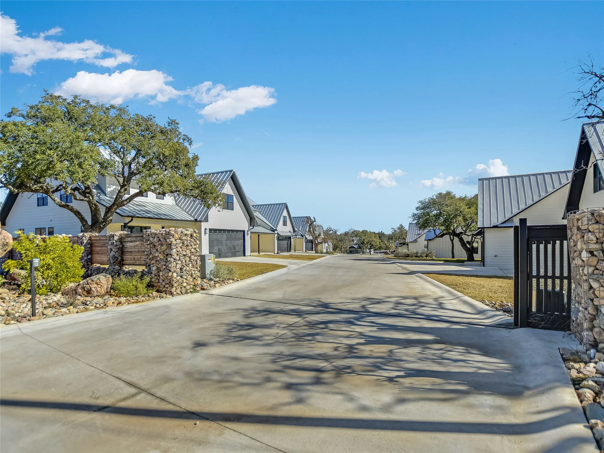 Single Family Residence For Sale in Llano County , 2411 Cherry Lane, Kingsland, Texas 78639, 4 Bedroom, 4 Bathroom, 2 Garage spaces, 3,423 Sqft, built in 2022, New Construction - Complete, Price $1,369,000, mls#21163531, Real Estate Agent in Kingsland, Homes For Sale in Llano county, Homes For Sale in Kingsland, Realtor in Kingsland Texas, Real Estate Brokerage Independent Realty Texas, Luminita Cordes Realtor