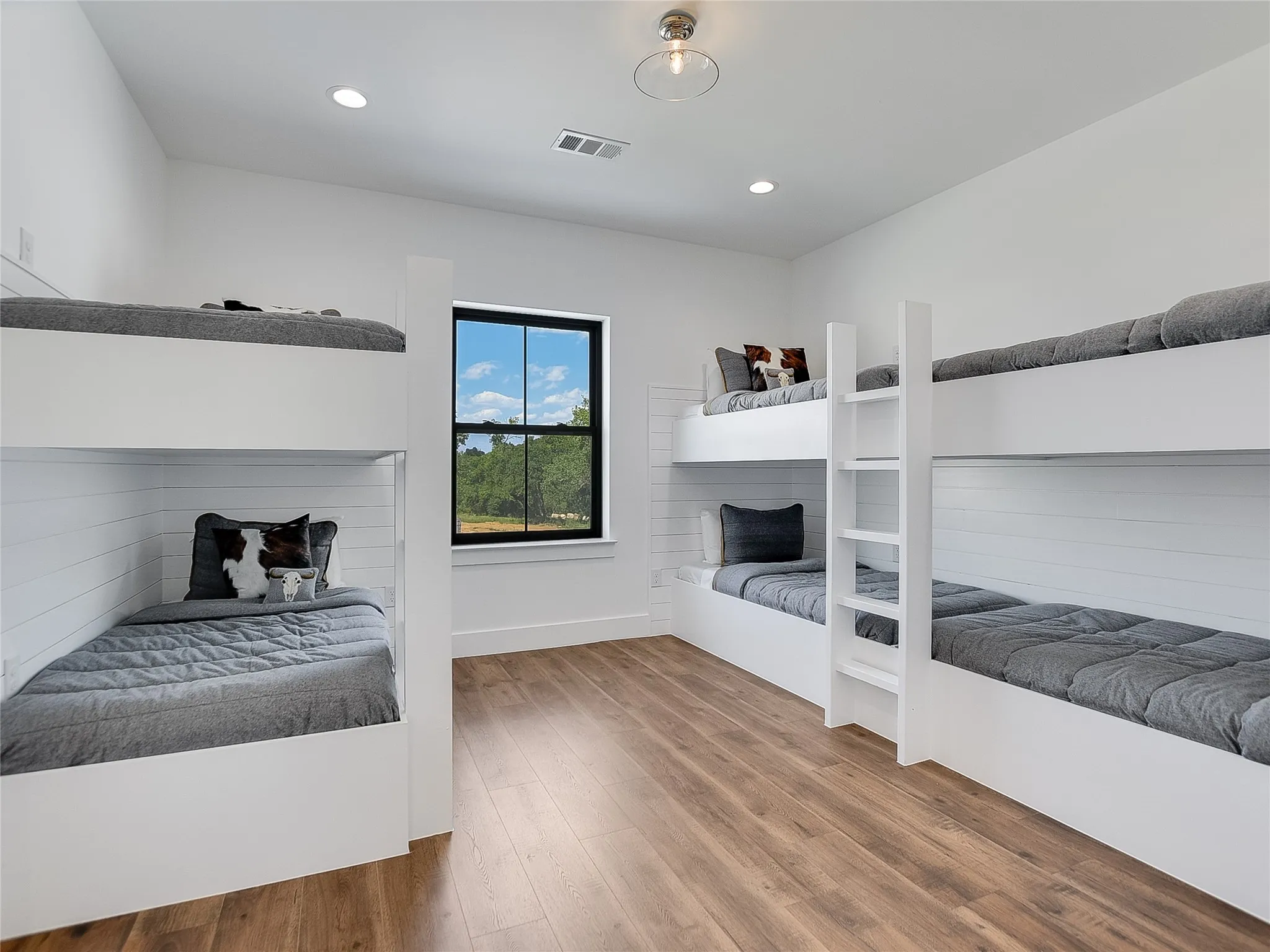 Single Family Residence For Sale in Llano County , 2411 Cherry Lane, Kingsland, Texas 78639, 4 Bedroom, 4 Bathroom, 2 Garage spaces, 3,423 Sqft, built in 2022, New Construction - Complete, Price $1,369,000, mls#21163531, Real Estate Agent in Kingsland, Homes For Sale in Llano county, Homes For Sale in Kingsland, Realtor in Kingsland Texas, Real Estate Brokerage Independent Realty Texas, Luminita Cordes Realtor