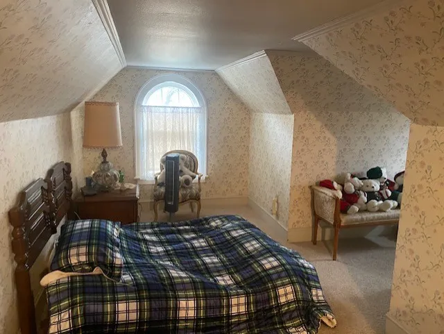 Single Family Residence For Sale in Red River (TX) County , 1404 W MAIN Street, Clarksville, Texas 75426, 3 Bedroom, 3 Bathroom, 2 Garage spaces, 3,212 Sqft, built in 1931, Price $199,000, mls#21178602, Real Estate Agent in Clarksville, Homes For Sale in Red River (TX) county, Homes For Sale in Clarksville, Realtor in Clarksville Texas, Real Estate Brokerage Independent Realty Texas, Luminita Cordes Realtor