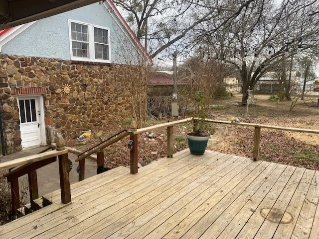 Single Family Residence For Sale in Red River (TX) County , 1404 W MAIN Street, Clarksville, Texas 75426, 3 Bedroom, 3 Bathroom, 2 Garage spaces, 3,212 Sqft, built in 1931, Price $199,000, mls#21178602, Real Estate Agent in Clarksville, Homes For Sale in Red River (TX) county, Homes For Sale in Clarksville, Realtor in Clarksville Texas, Real Estate Brokerage Independent Realty Texas, Luminita Cordes Realtor
