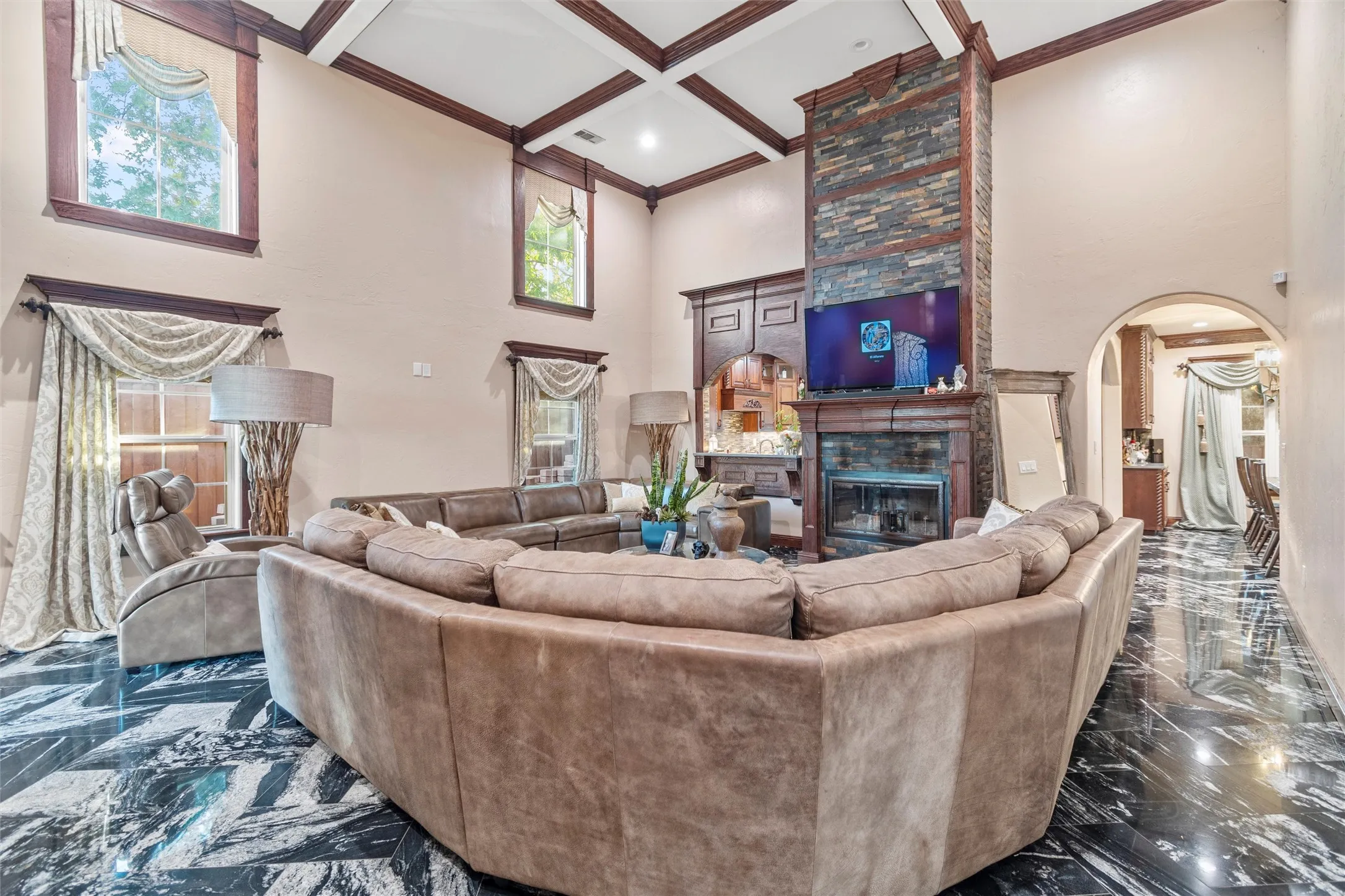 Single Family Residence For Sale in Tarrant County , 1006 Manning Street, Grand Prairie, Texas 75051, 5 Bedroom, 3 Bathroom, 2 Garage spaces, 2,863 Sqft, built in 2017, Preowned, mls#21180068, Real Estate Agent in Grand Prairie, Homes For Sale in Tarrant county, Homes For Sale in Grand Prairie, Realtor in Grand Prairie Texas, Real Estate Brokerage Independent Realty Texas, Luminita Cordes Realtor