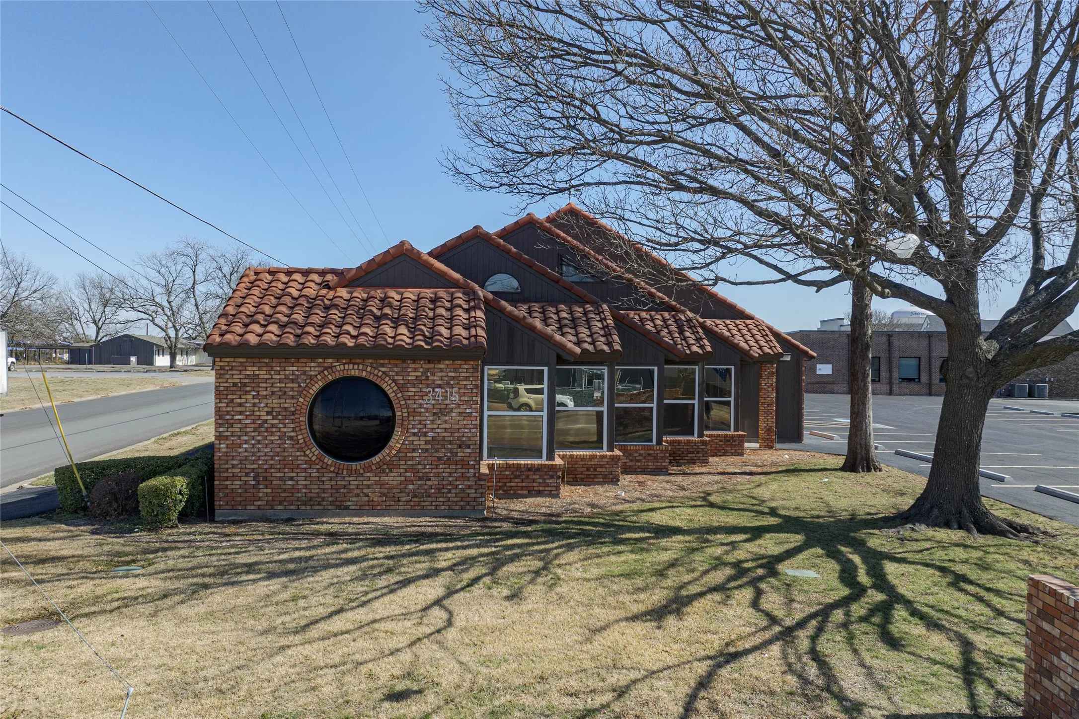 Office For Sale in Grayson County , 3415 N Loy Lake Road, Sherman, Texas 75090, 0, 0, Garage spaces, 0 Sqft, built in 1984, Preowned, Price $830,000, mls#21175449, Real Estate Agent in Sherman, Homes For Sale in Grayson county, Homes For Sale in Sherman, Realtor in Sherman Texas, Real Estate Brokerage Independent Realty Texas, Luminita Cordes Realtor
