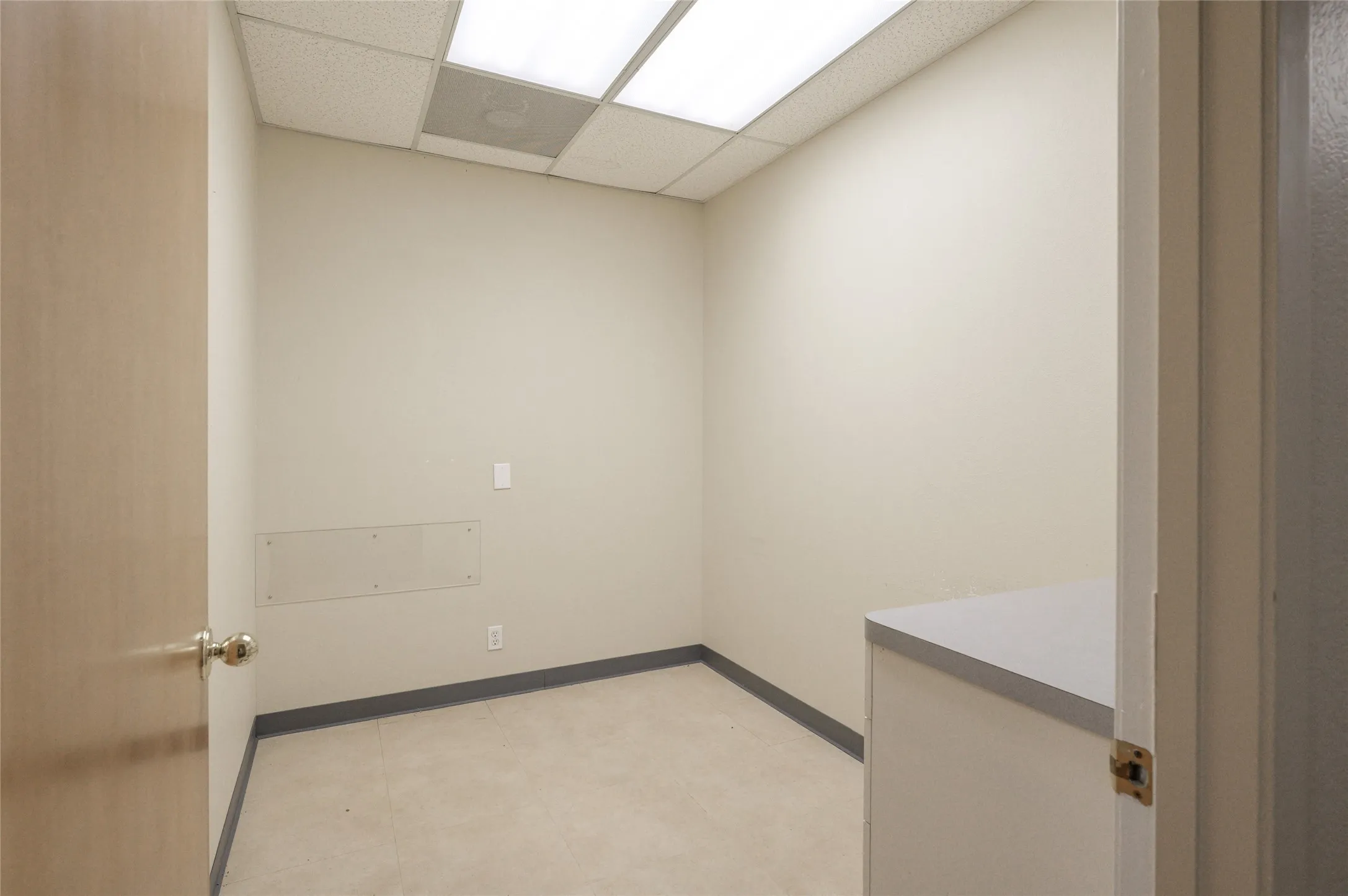 Office For Sale in Grayson County , 3415 N Loy Lake Road, Sherman, Texas 75090, 0, 0, Garage spaces, 0 Sqft, built in 1984, Preowned, Price $830,000, mls#21175449, Real Estate Agent in Sherman, Homes For Sale in Grayson county, Homes For Sale in Sherman, Realtor in Sherman Texas, Real Estate Brokerage Independent Realty Texas, Luminita Cordes Realtor