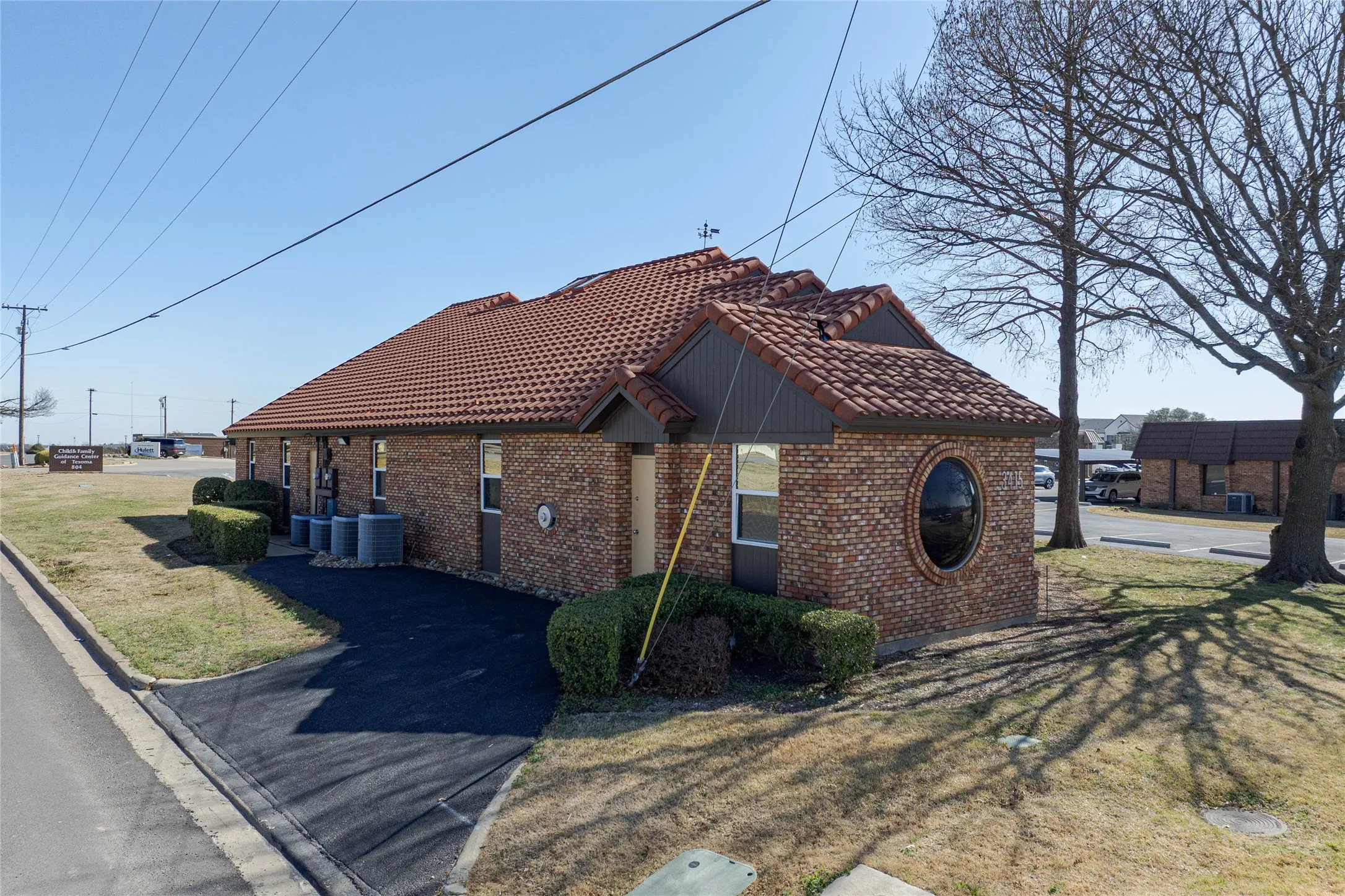 Office For Sale in Grayson County , 3415 N Loy Lake Road, Sherman, Texas 75090, 0, 0, Garage spaces, 0 Sqft, built in 1984, Preowned, Price $830,000, mls#21175449, Real Estate Agent in Sherman, Homes For Sale in Grayson county, Homes For Sale in Sherman, Realtor in Sherman Texas, Real Estate Brokerage Independent Realty Texas, Luminita Cordes Realtor