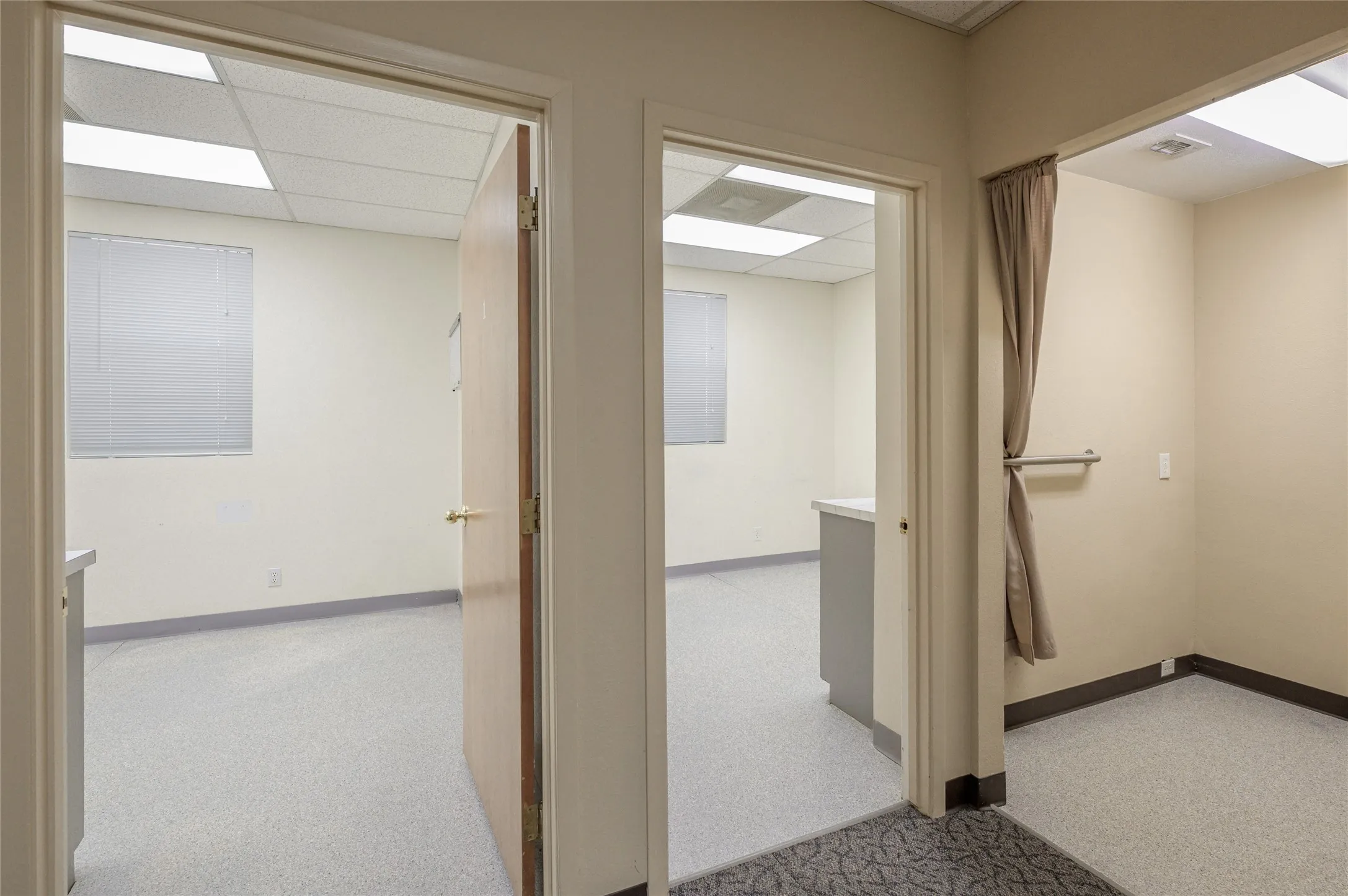 Office For Sale in Grayson County , 3415 N Loy Lake Road, Sherman, Texas 75090, 0, 0, Garage spaces, 0 Sqft, built in 1984, Preowned, Price $830,000, mls#21175449, Real Estate Agent in Sherman, Homes For Sale in Grayson county, Homes For Sale in Sherman, Realtor in Sherman Texas, Real Estate Brokerage Independent Realty Texas, Luminita Cordes Realtor