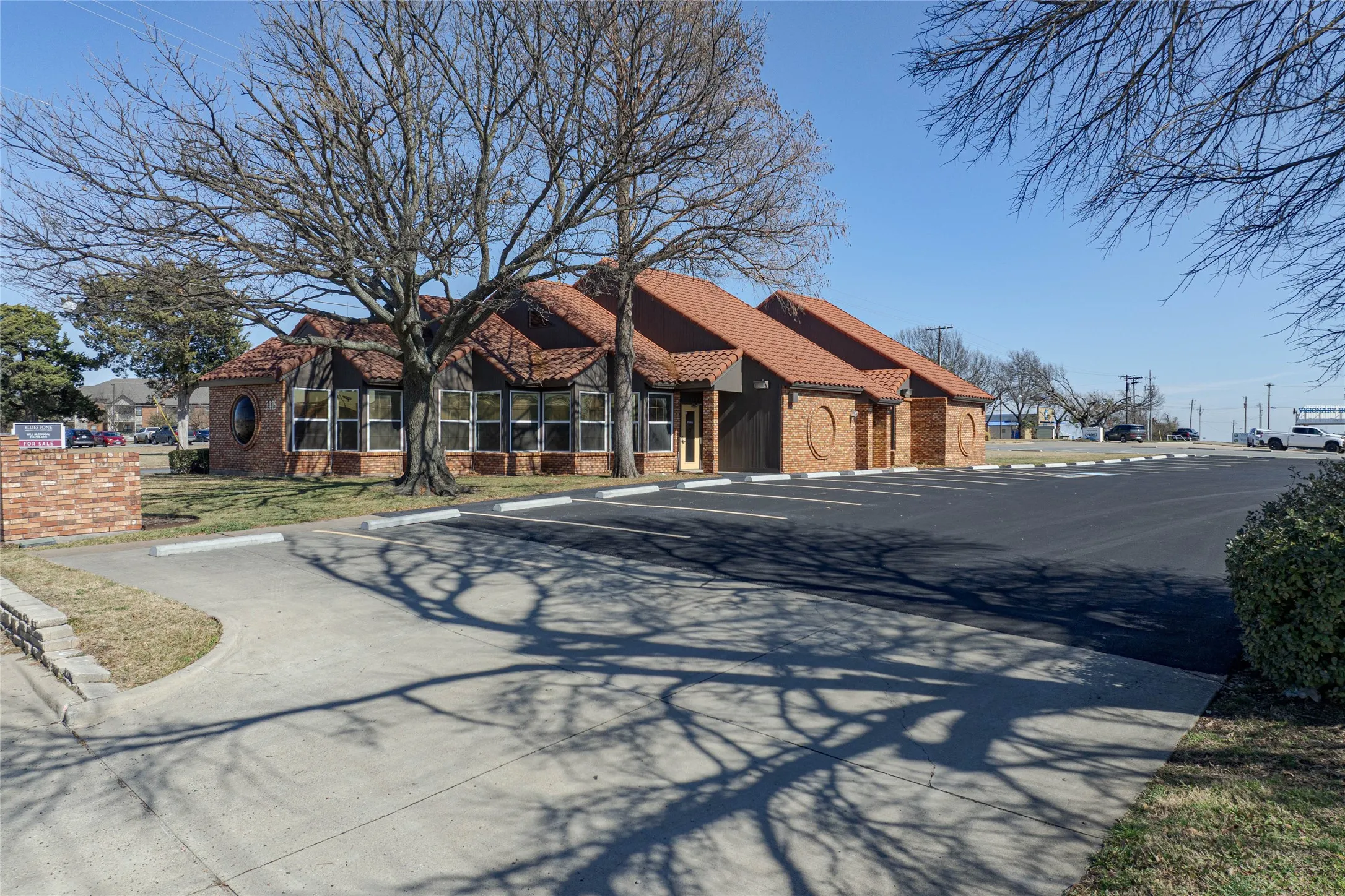 Office For Sale in Grayson County , 3415 N Loy Lake Road, Sherman, Texas 75090, 0, 0, Garage spaces, 0 Sqft, built in 1984, Preowned, Price $830,000, mls#21175449, Real Estate Agent in Sherman, Homes For Sale in Grayson county, Homes For Sale in Sherman, Realtor in Sherman Texas, Real Estate Brokerage Independent Realty Texas, Luminita Cordes Realtor