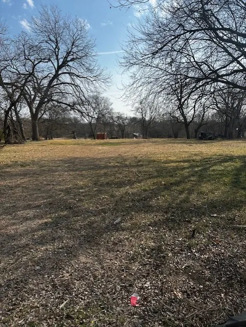 Improved Land For Sale in Grayson County , 000 S Jernigan Street, Bells, Texas 75414, 0, 0, Garage spaces, 0 Sqft, built in 0, Price $54,000, mls#21177971, Real Estate Agent in Bells, Homes For Sale in Grayson county, Homes For Sale in Bells, Realtor in Bells Texas, Real Estate Brokerage Independent Realty Texas, Luminita Cordes Realtor