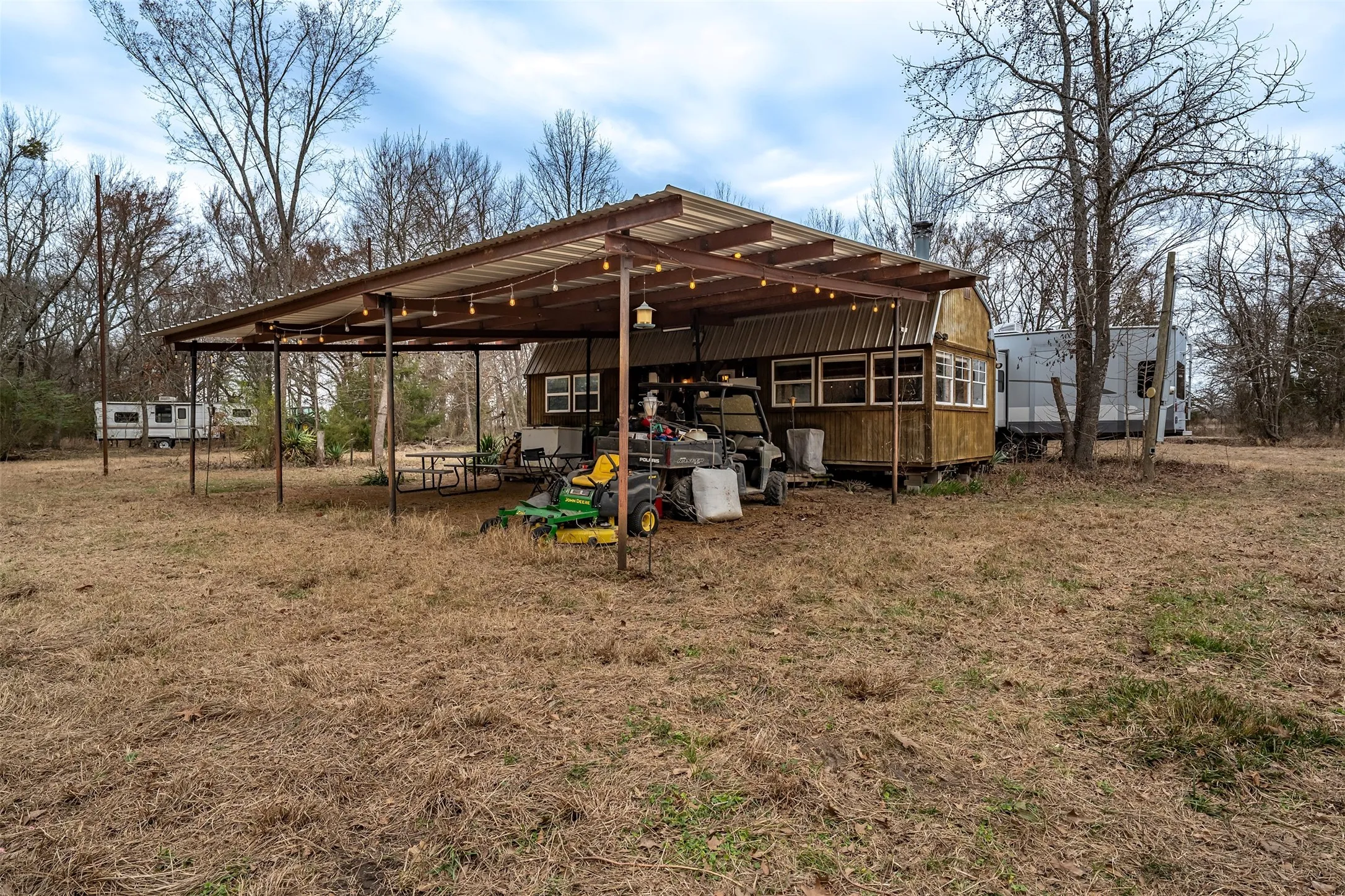 Improved Land For Sale in Franklin (TX) County , 139 NW County Road 1061, Talco, Texas 75487, 0, 0, Garage spaces, 0 Sqft, built in 0, mls#21180247, Real Estate Agent in Talco, Homes For Sale in Franklin (TX) county, Homes For Sale in Talco, Realtor in Talco Texas, Real Estate Brokerage Independent Realty Texas, Luminita Cordes Realtor
