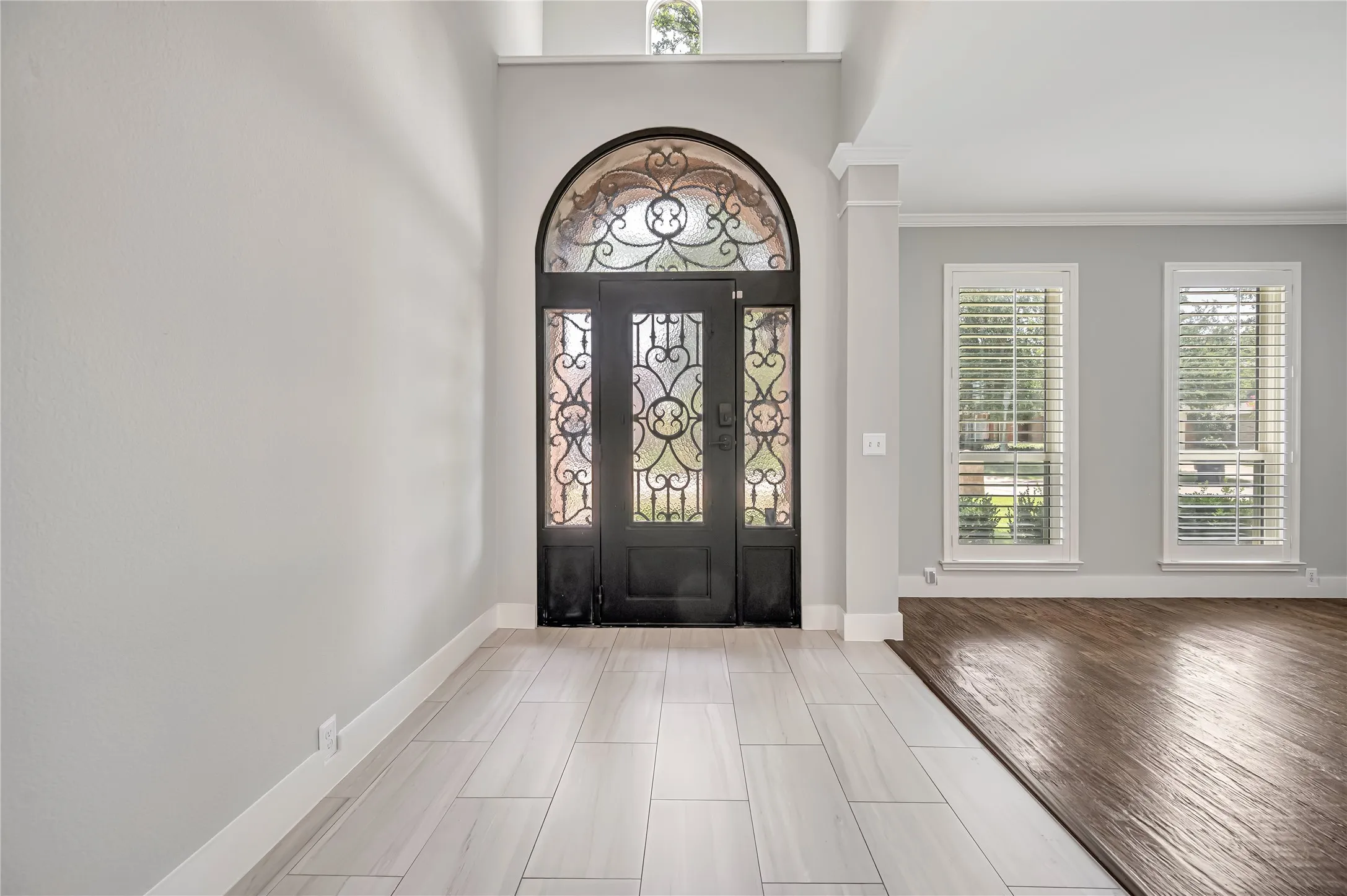 Single Family Residence For Sale in Denton County , 11261 Tenison Lane, Frisco, Texas 75033, 4 Bedroom, 4 Bathroom, 2 Garage spaces, 3,303 Sqft, built in 2001, Preowned, mls#21179801, Real Estate Agent in Frisco, Homes For Sale in Denton county, Homes For Sale in Frisco, Realtor in Frisco Texas, Real Estate Brokerage Independent Realty Texas, Luminita Cordes Realtor