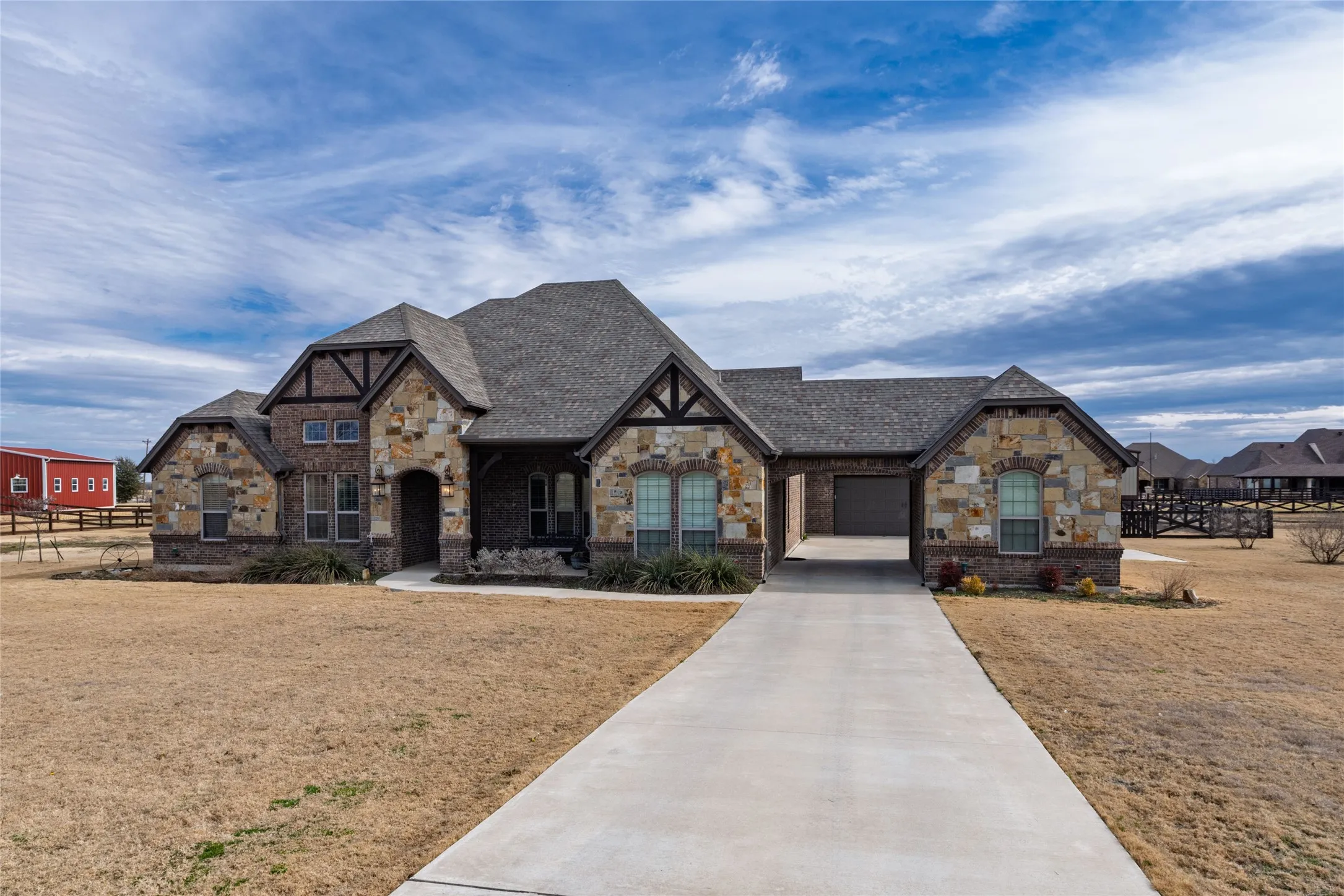 Single Family Residence For Sale in Denton County , 9111 Iron Mountain Trail, Justin, Texas 76247, 4 Bedroom, 3 Bathroom, 3 Garage spaces, 3,215 Sqft, built in 2017, Preowned, mls#21180323, Real Estate Agent in Justin, Homes For Sale in Denton county, Homes For Sale in Justin, Realtor in Justin Texas, Real Estate Brokerage Independent Realty Texas, Luminita Cordes Realtor