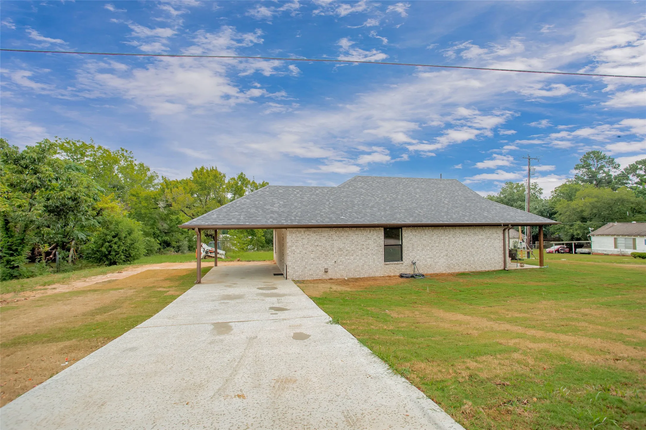 Single Family Residence For Sale in Smith County , 113 W Magnolia Street, Troup, Texas 75789, 3 Bedroom, 2 Bathroom, Garage spaces, 1,360 Sqft, built in 2025, Price $239,900, mls#21180343, Real Estate Agent in Troup, Homes For Sale in Smith county, Homes For Sale in Troup, Realtor in Troup Texas, Real Estate Brokerage Independent Realty Texas, Luminita Cordes Realtor