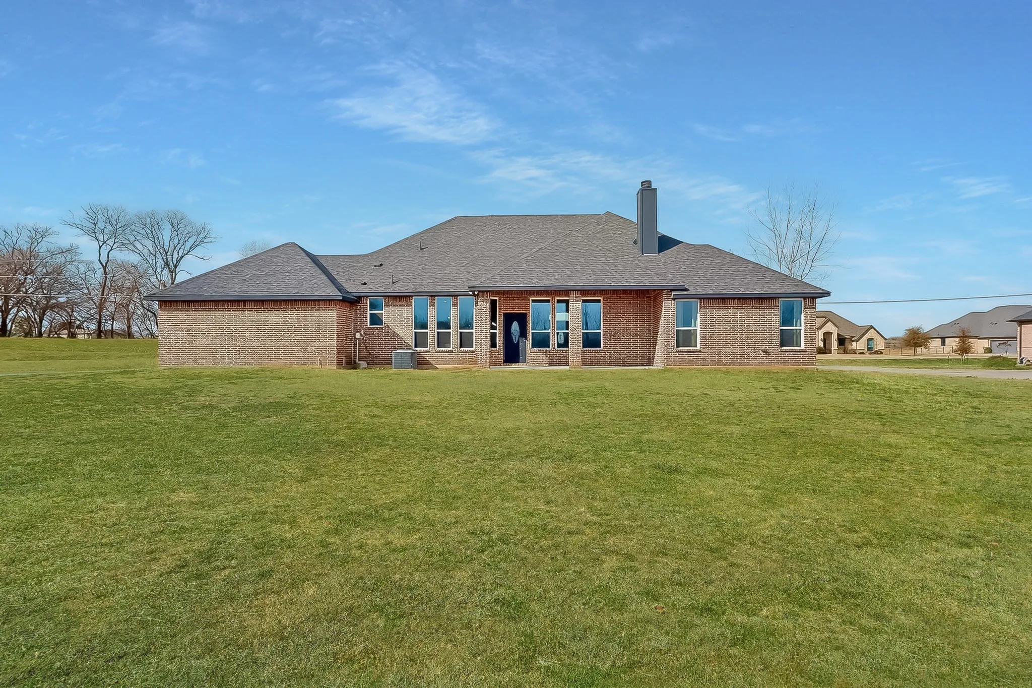 Single Family Residence For Sale in Parker County , 129 Altom Road, Springtown, Texas 76082, 4 Bedroom, 3 Bathroom, 2 Garage spaces, 2,518 Sqft, built in 2022, mls#21178217, Real Estate Agent in Springtown, Homes For Sale in Parker county, Homes For Sale in Springtown, Realtor in Springtown Texas, Real Estate Brokerage Independent Realty Texas, Luminita Cordes Realtor