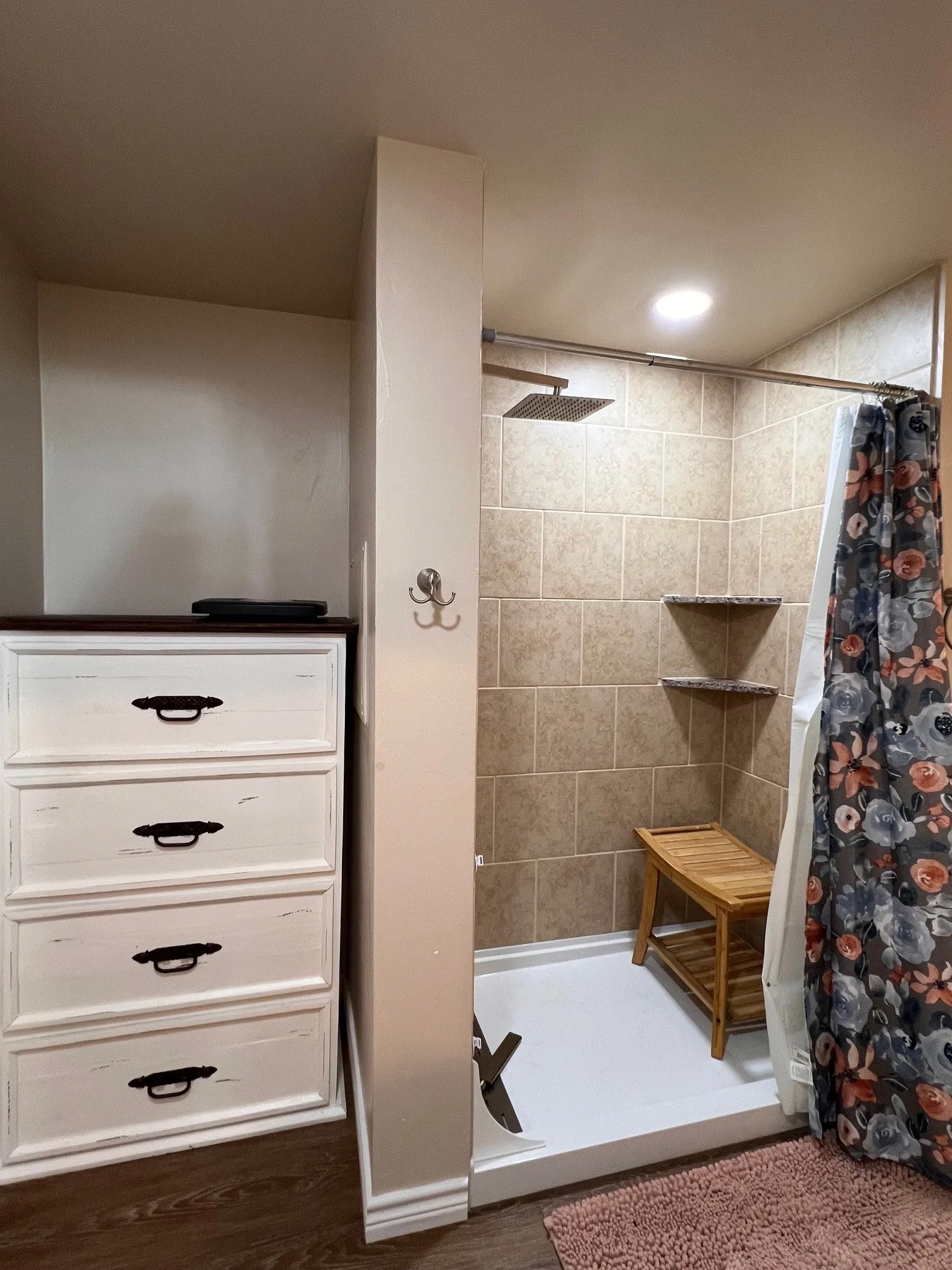 Single Family Residence For Sale in Comanche County , 242 Treasure Beach, Comanche, Texas 76442, 1 Bedroom, 1 Bathroom, Garage spaces, 681 Sqft, built in 2012, mls#21180400, Real Estate Agent in Comanche, Homes For Sale in Comanche county, Homes For Sale in Comanche, Realtor in Comanche Texas, Real Estate Brokerage Independent Realty Texas, Luminita Cordes Realtor